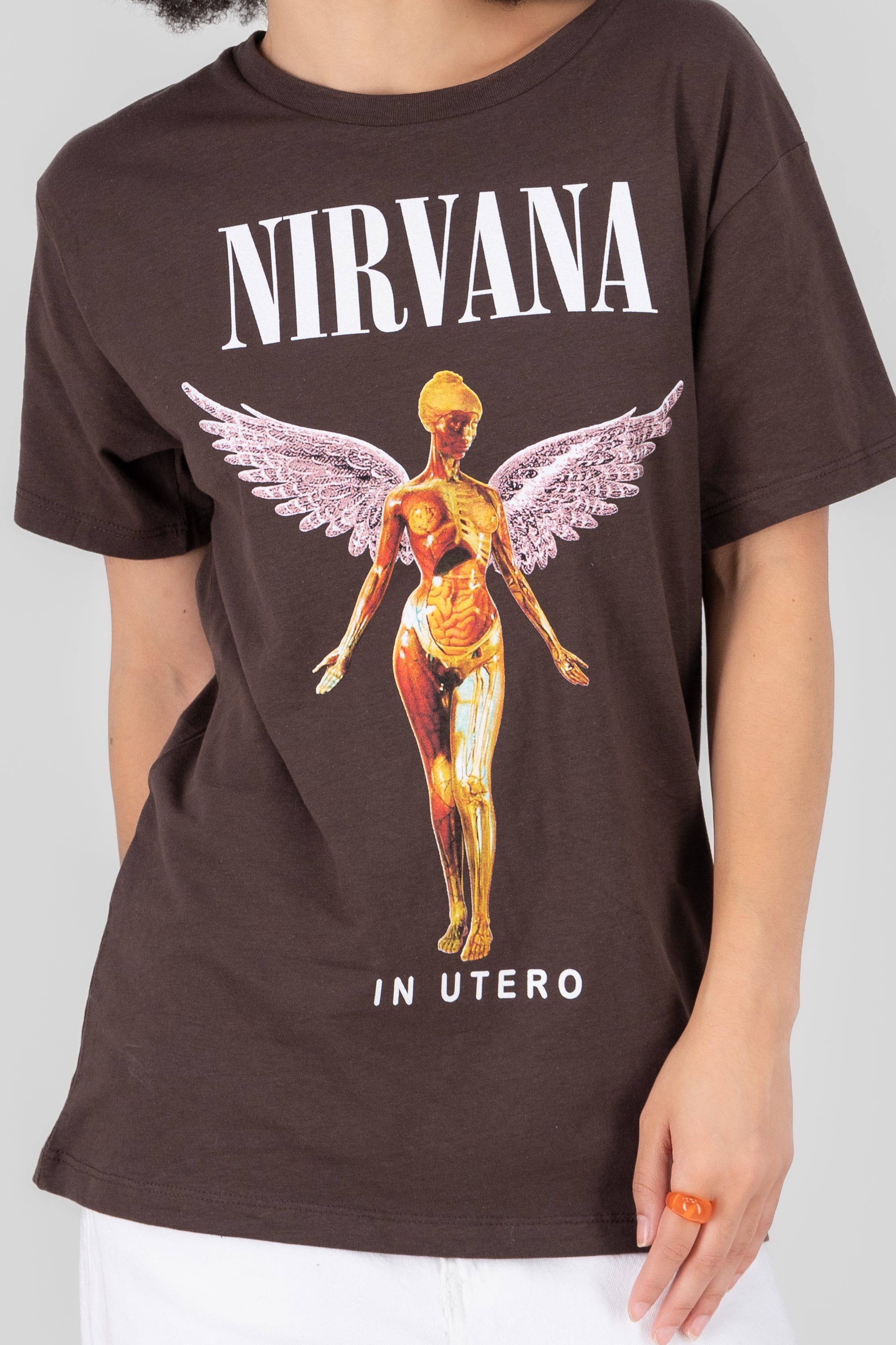 Playera Nirvana manga corta CAFE COMBO