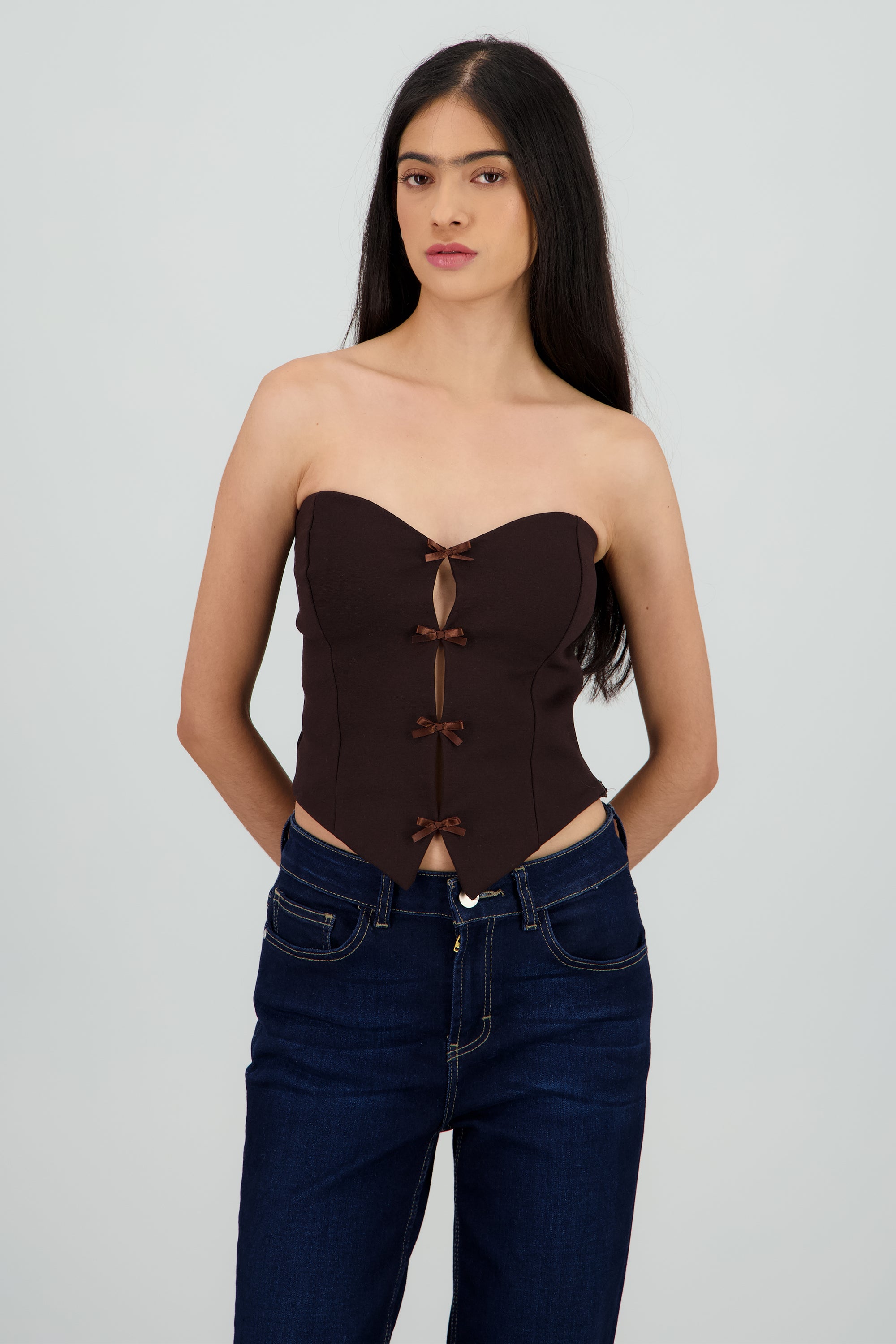 Top strapless detalle moños CHOCOLATE