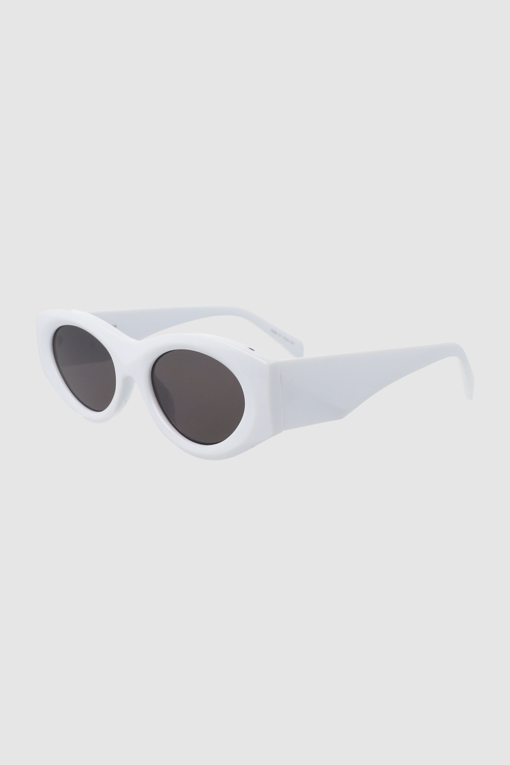 Flat edge oval glasses WHITE