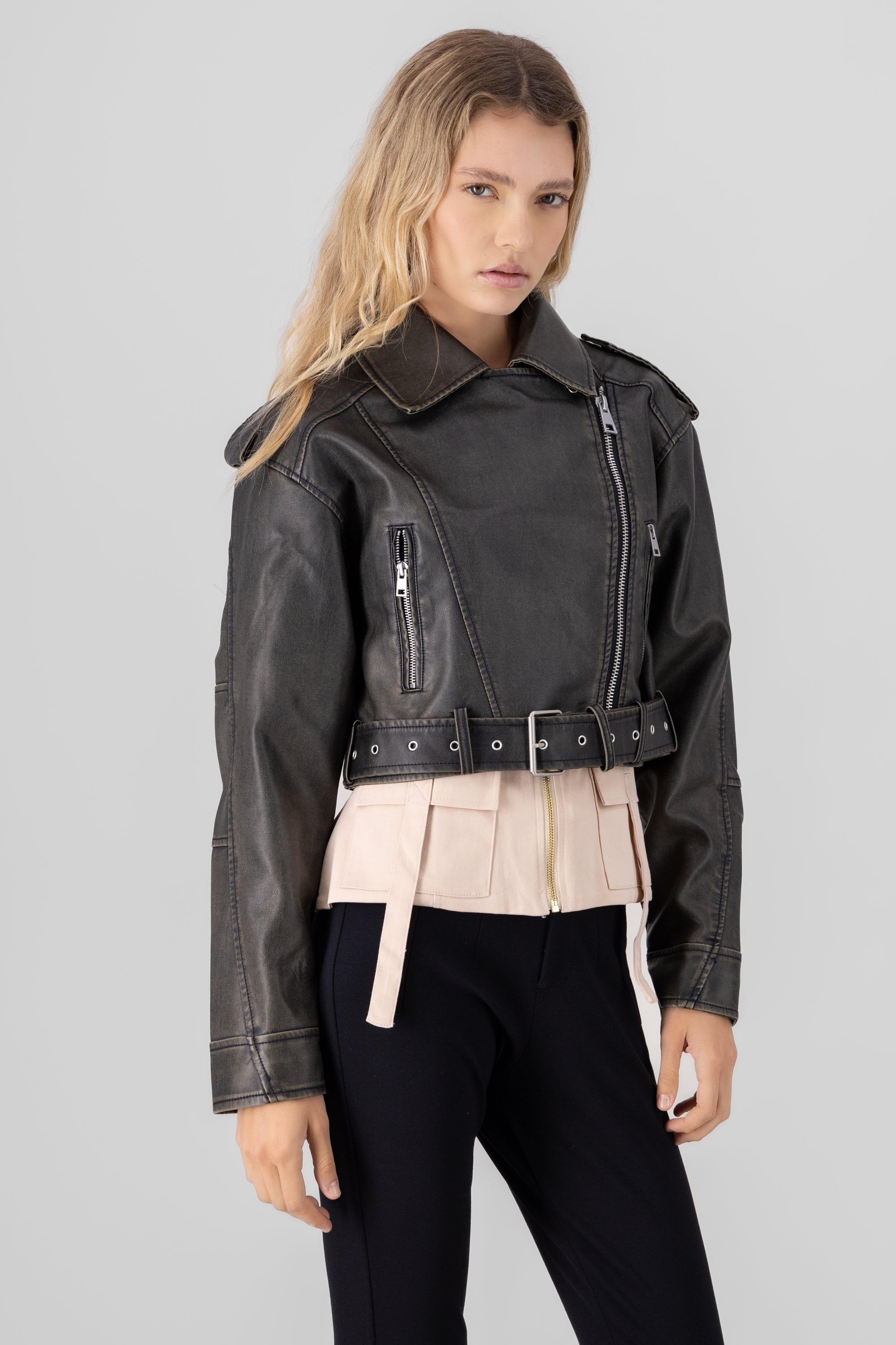 Cross closure hunter ACID Dark