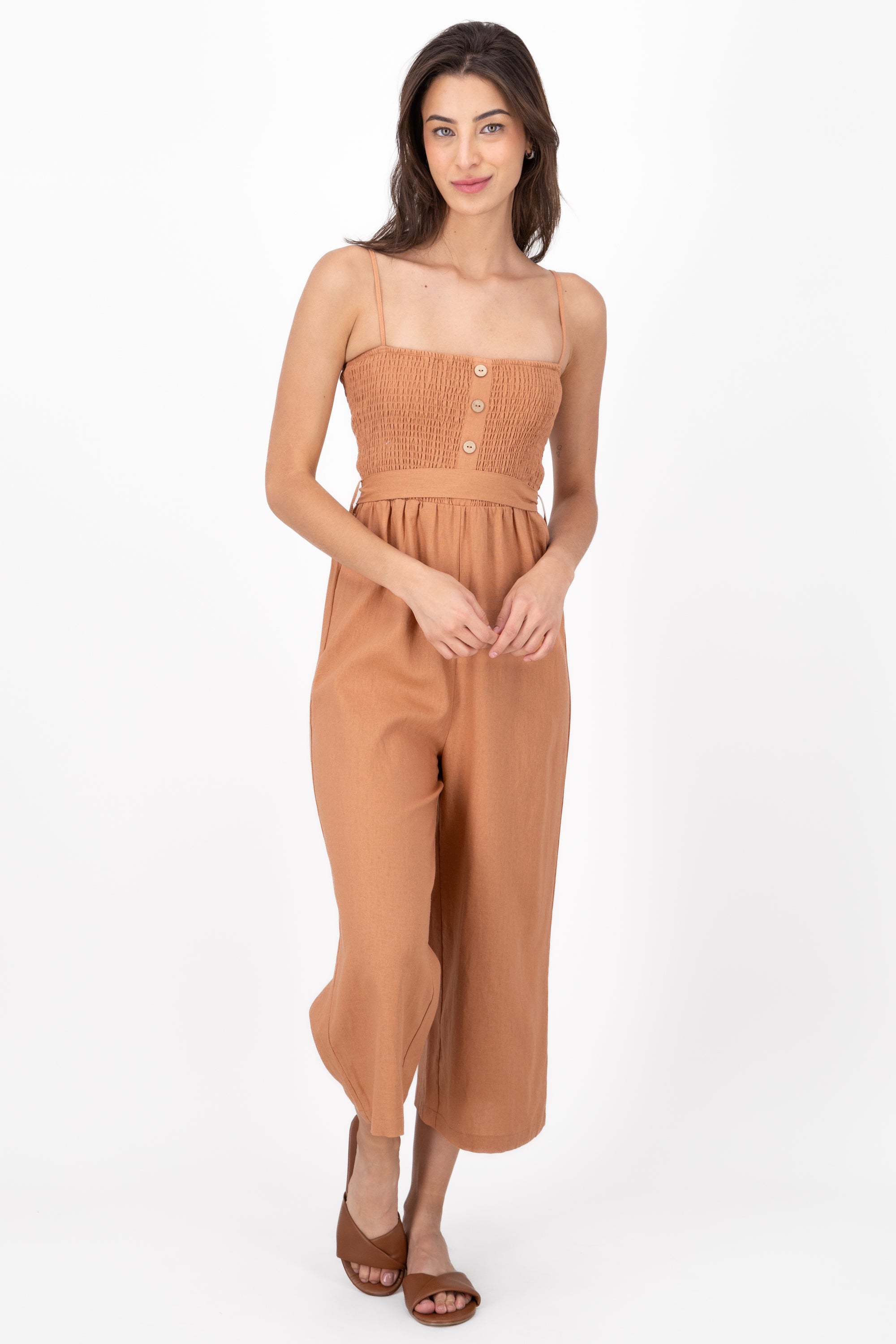 Jumpsuit con smocked y cinturon LADRILLO