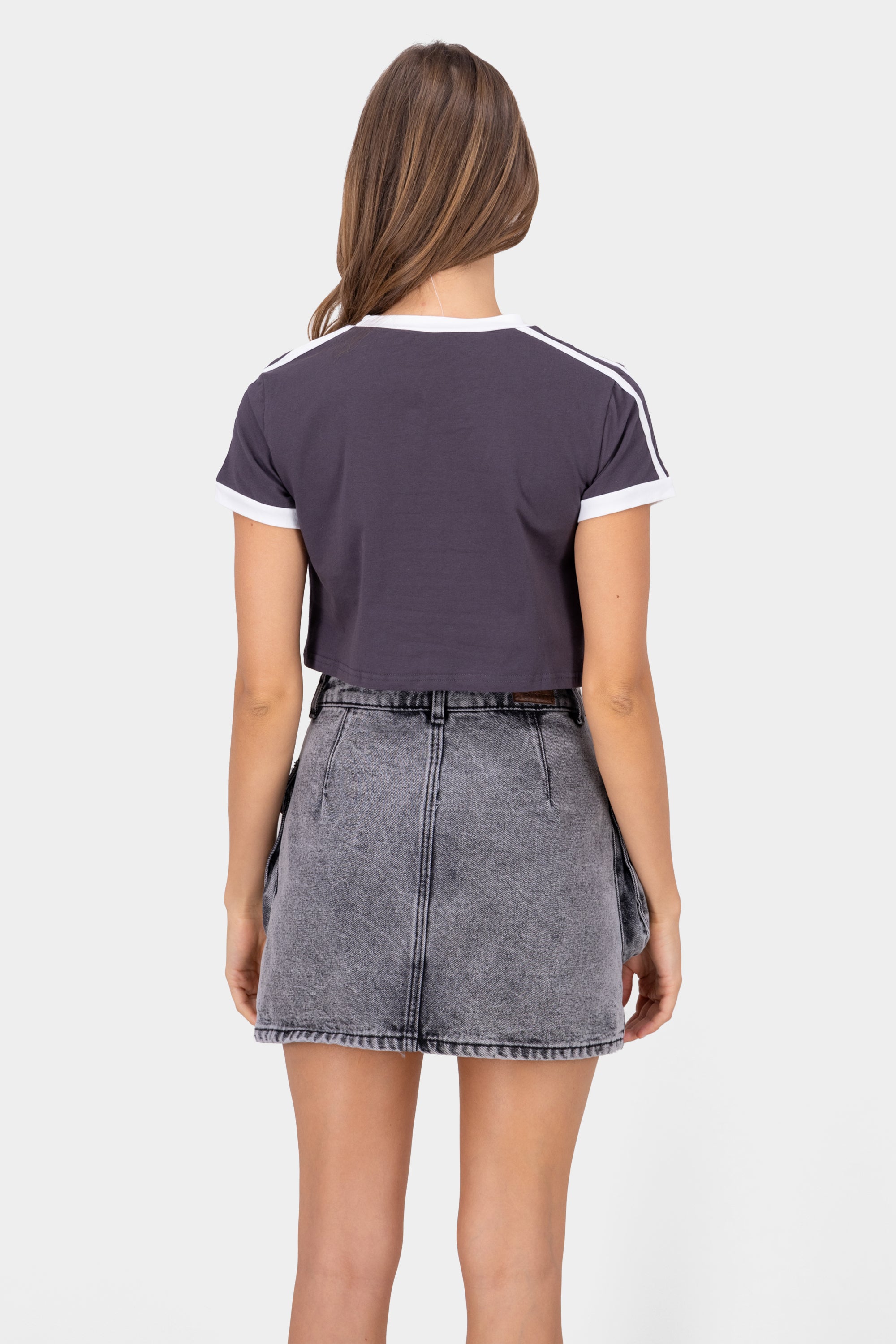 Top crop estampado GRIS OBSCURO