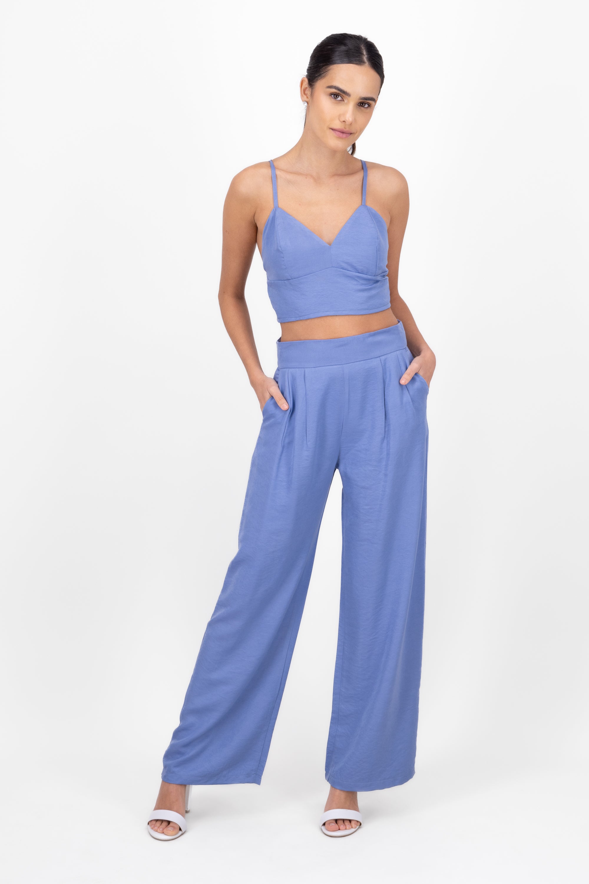 Pantalon amplio pinzas AZUL CIELO