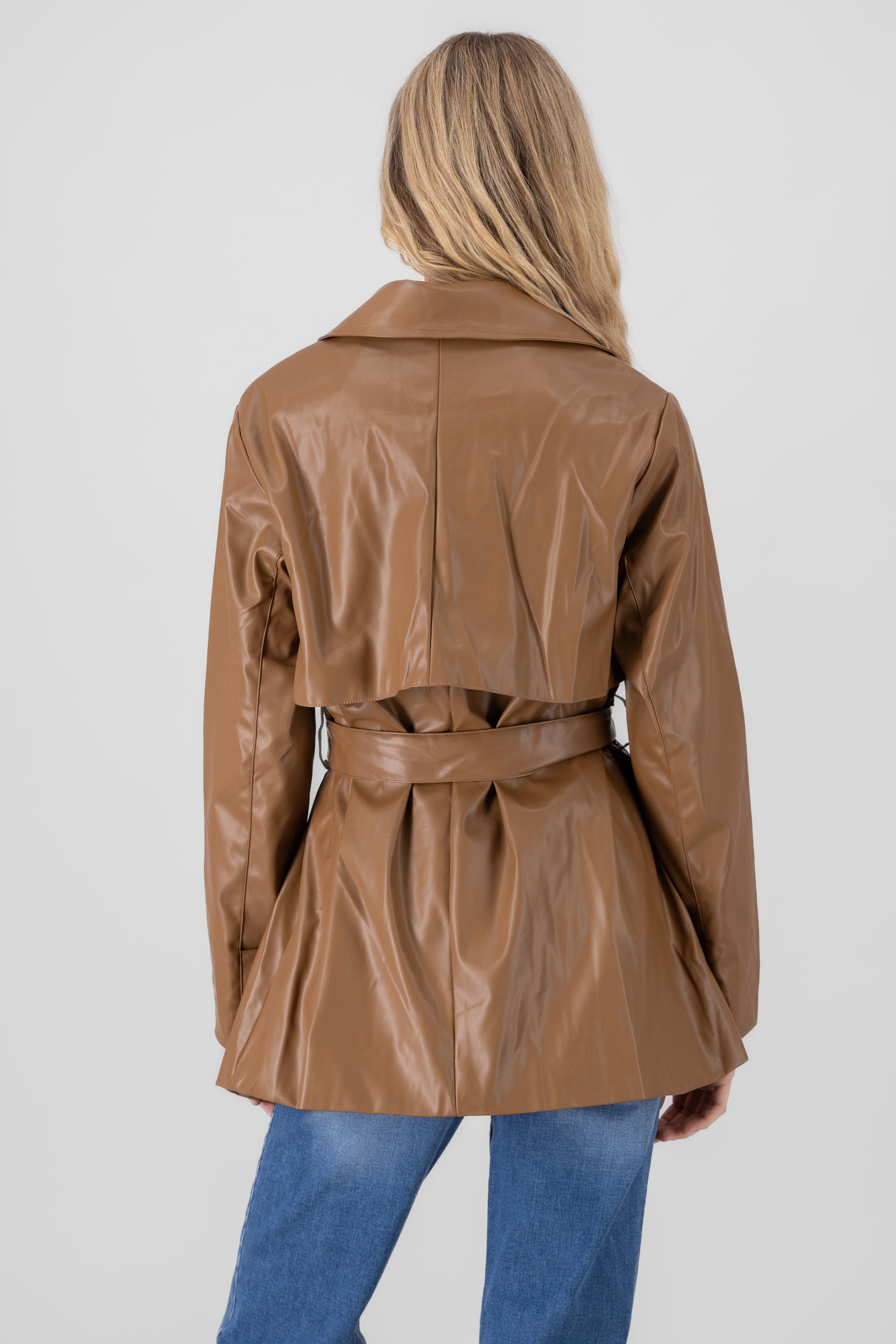 Gabardina corta PU CAFE
