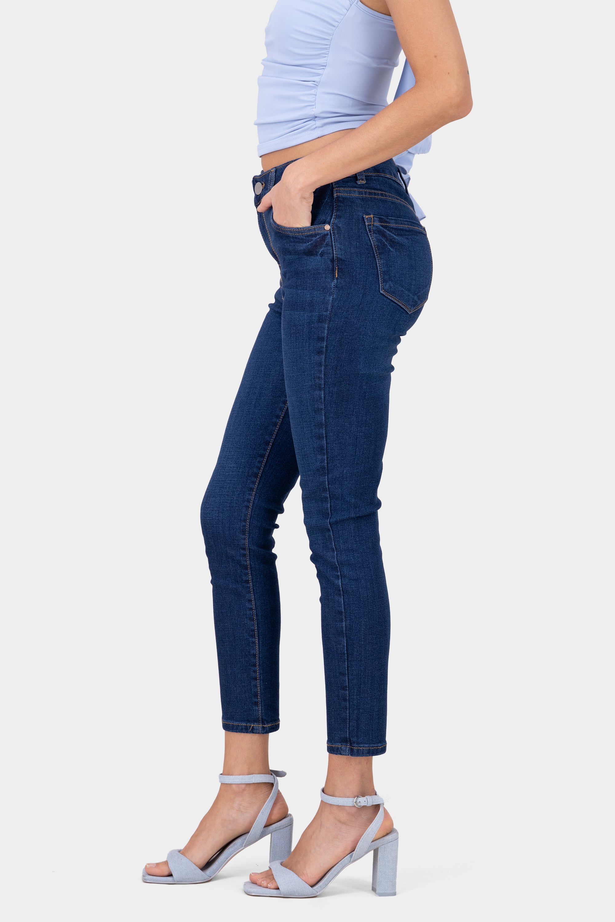 Jeans skinny cintura media DARK WASH