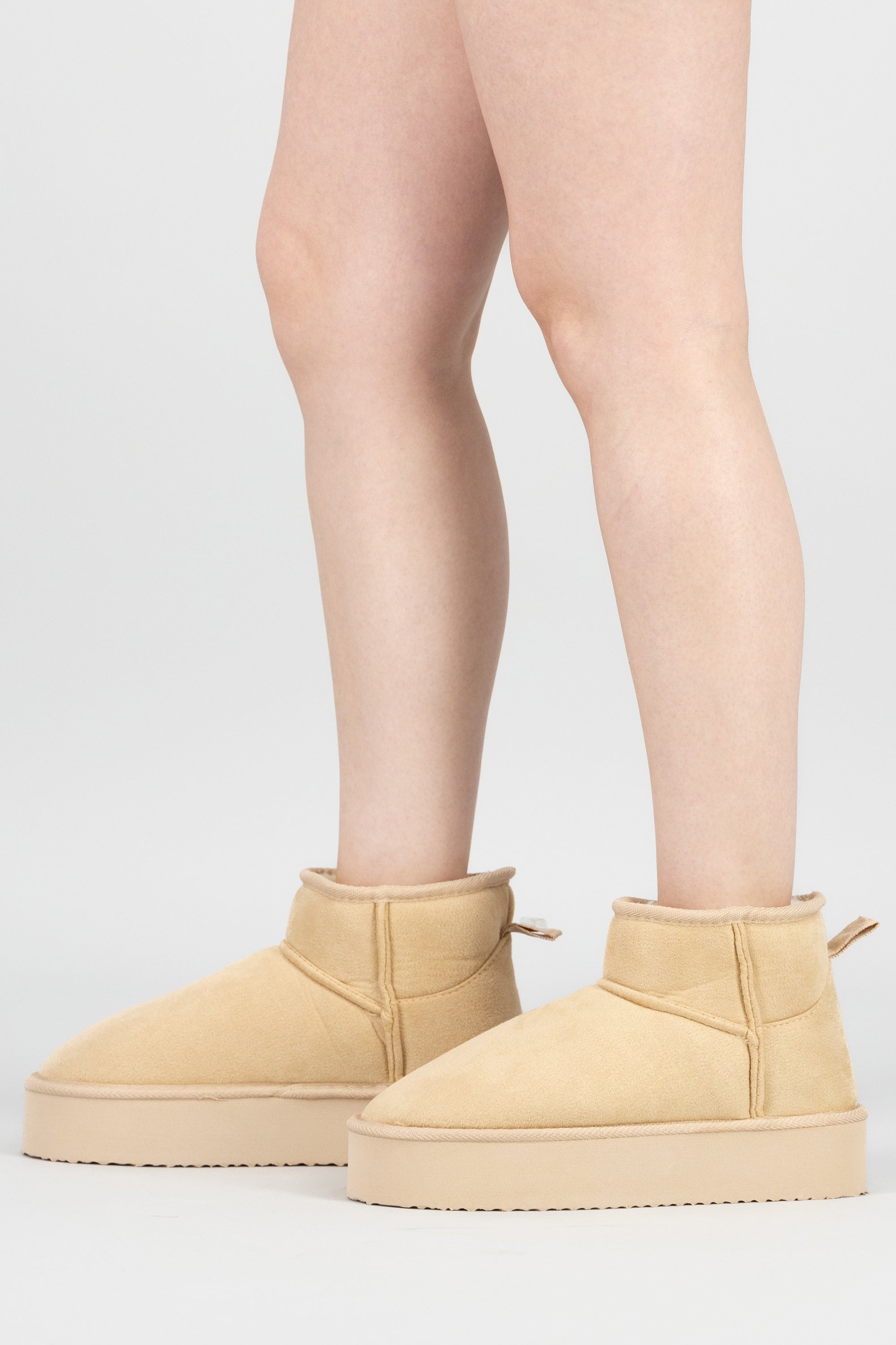 Bota Peluche Plataforma TAUPE