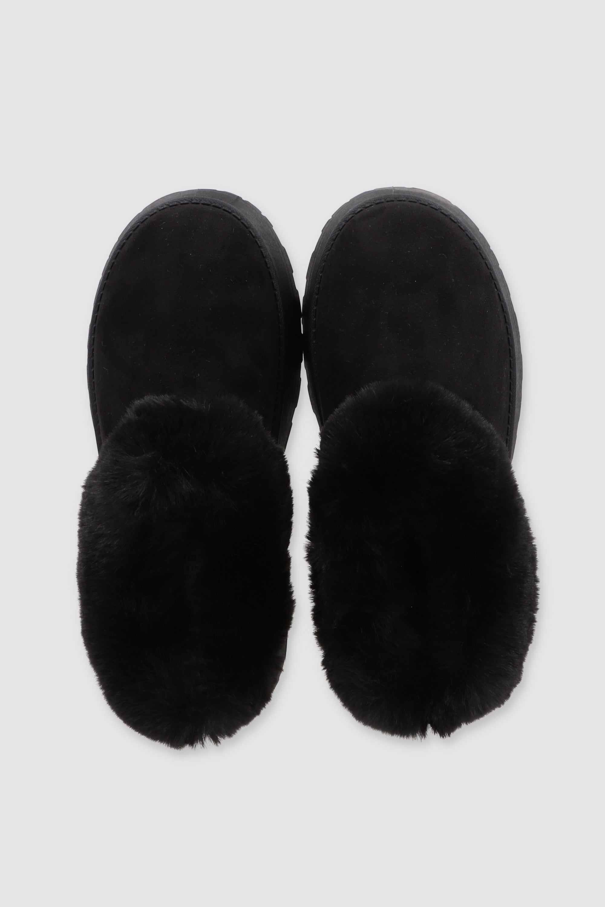 Pantufla Peluda Mula NEGRO