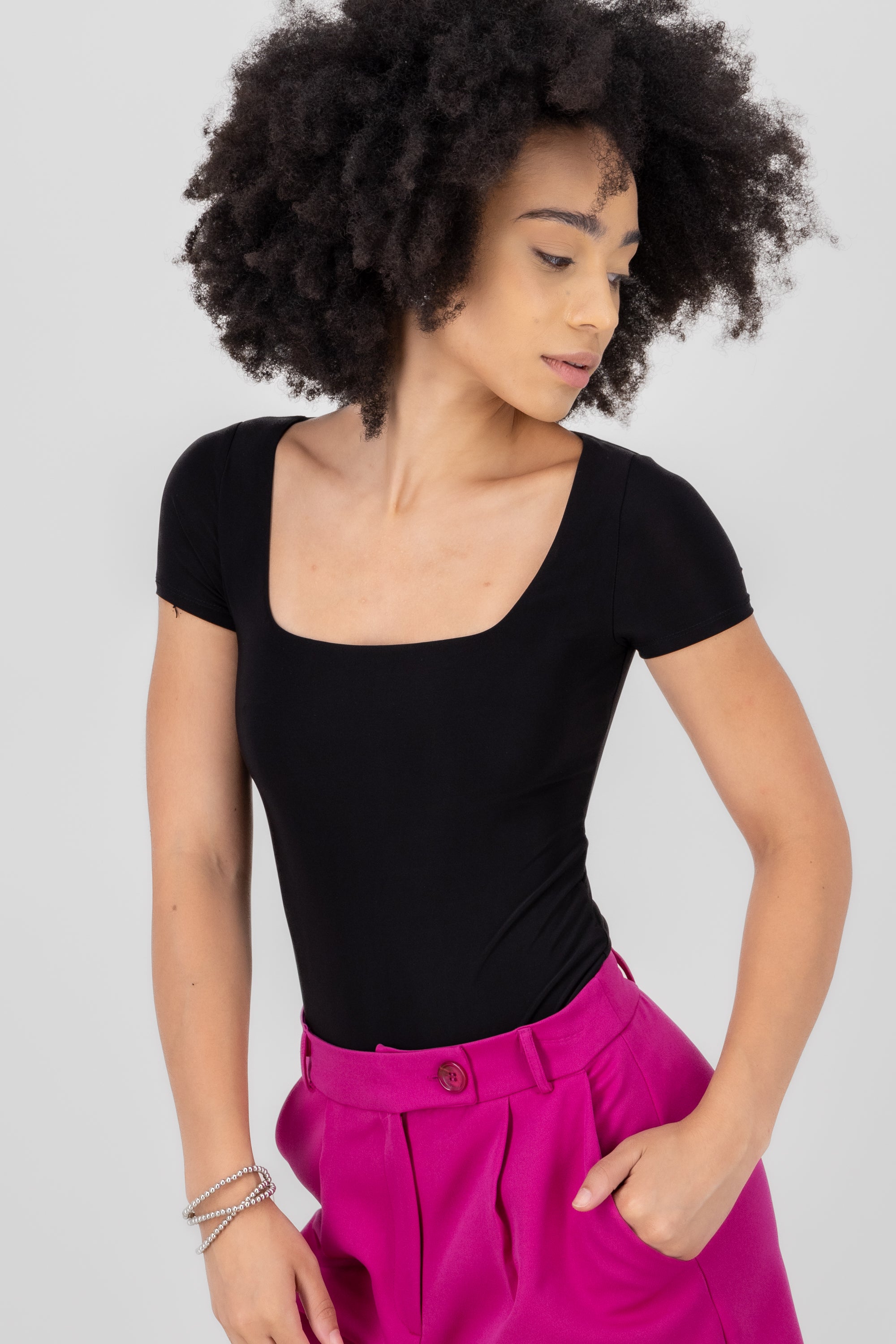 Body escote cuadrado doble tela NEGRO