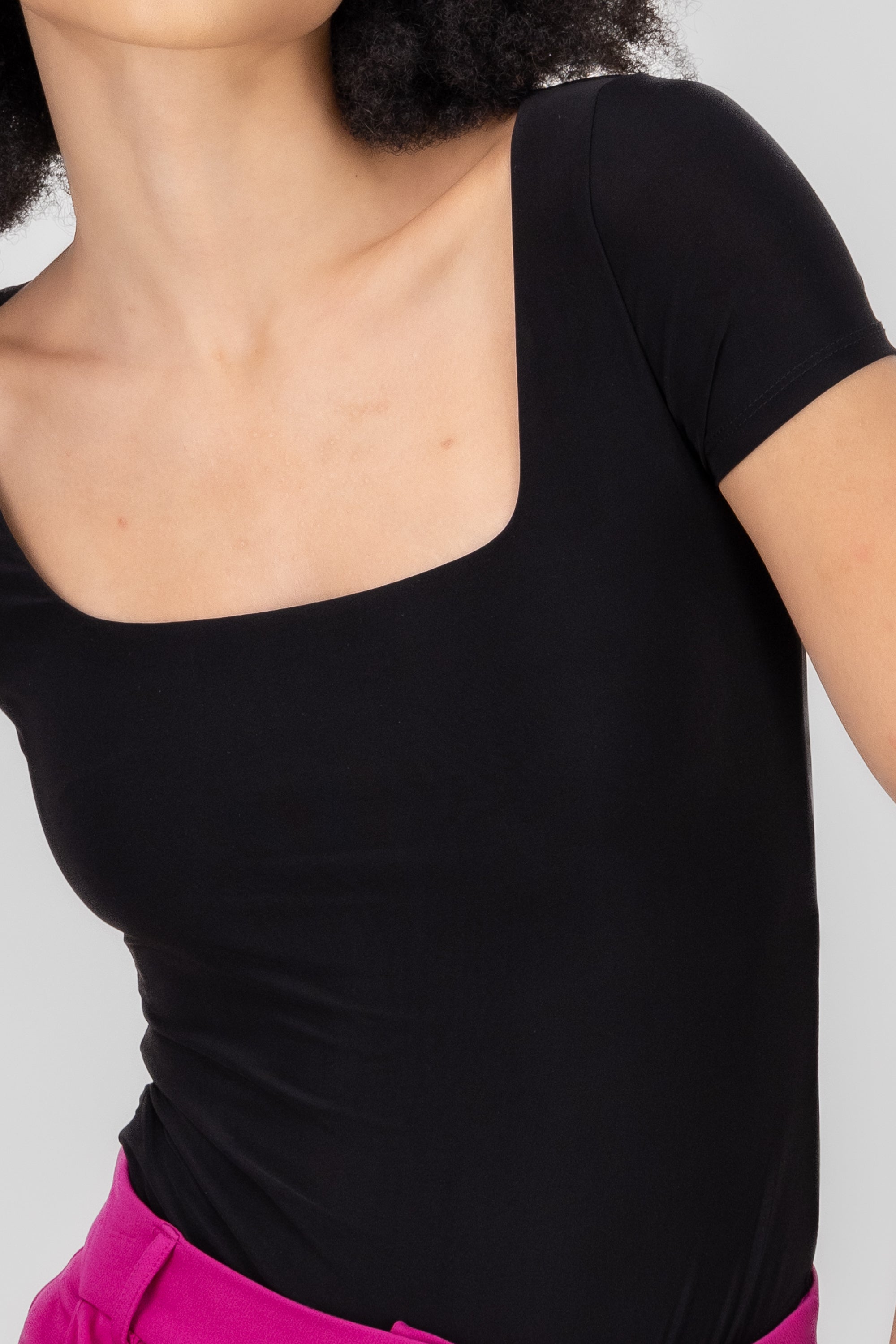 Body escote cuadrado doble tela NEGRO