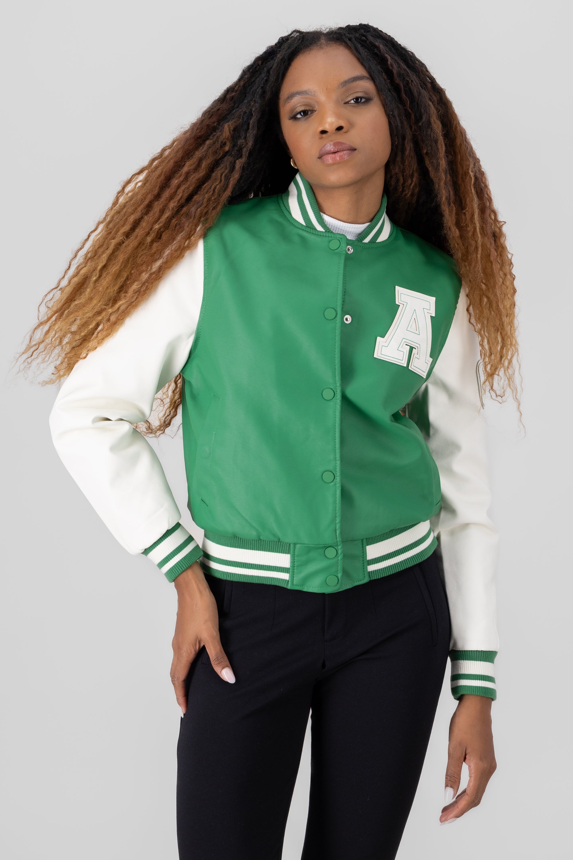 BOMBER PARCHO LONG LETTER GREEN