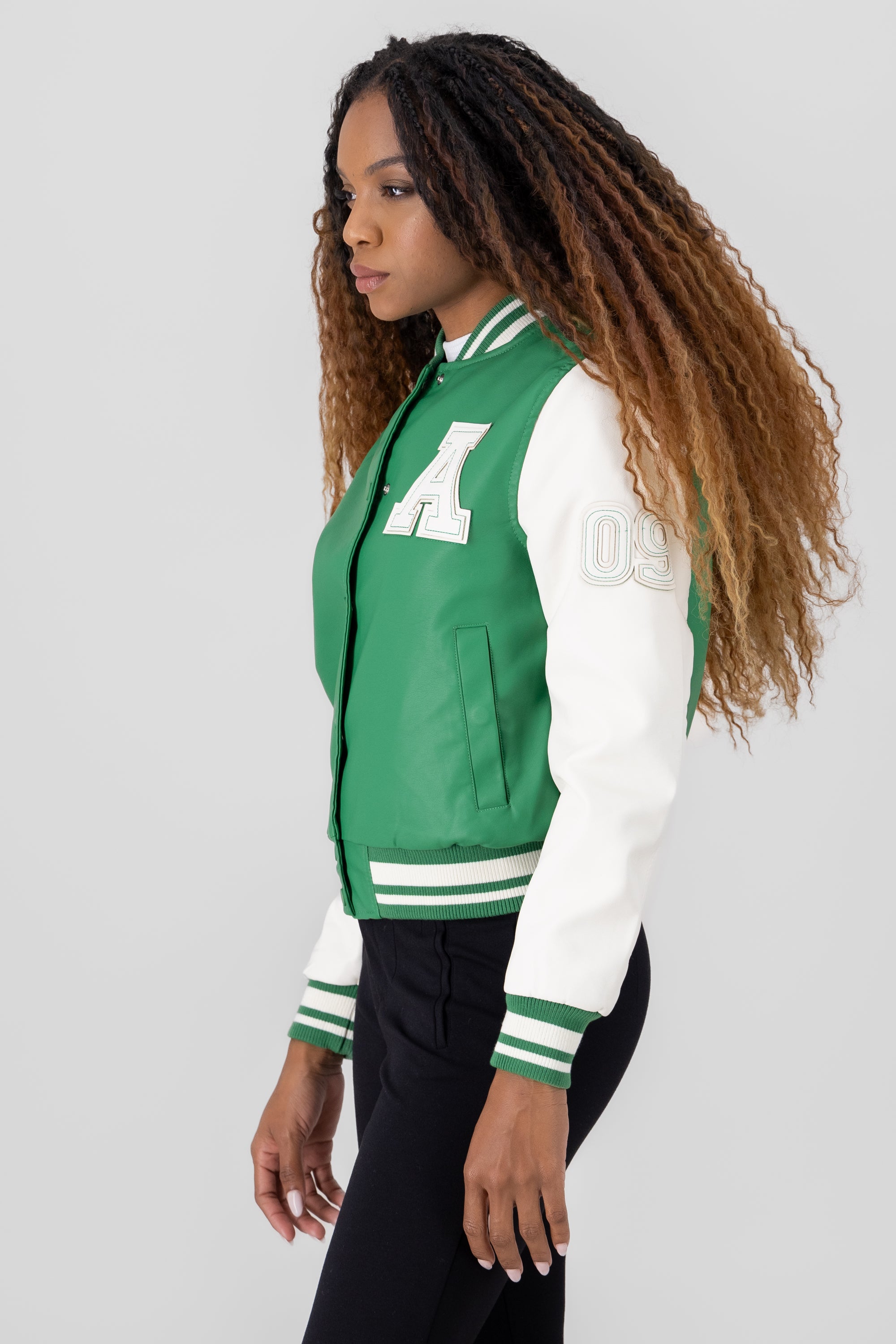 BOMBER PARCHO LONG LETTER GREEN