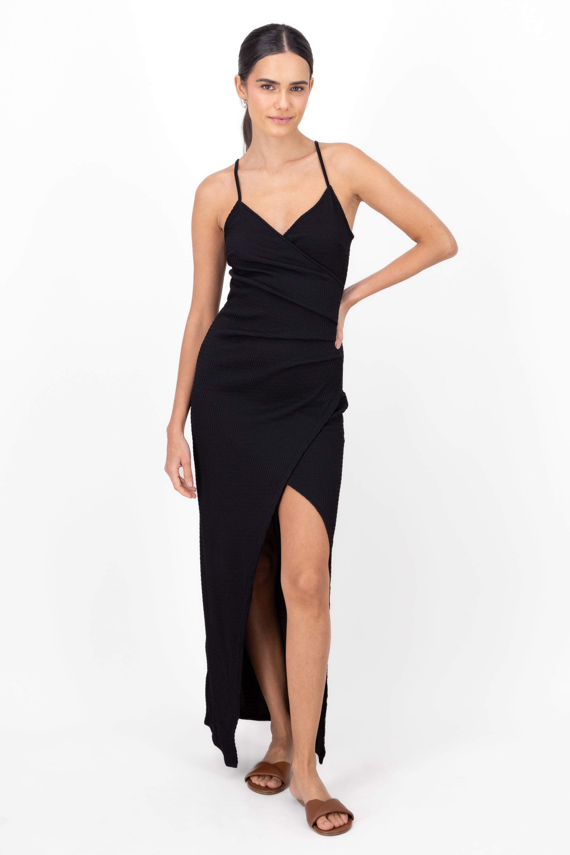 Vestido wrap con textura NEGRO