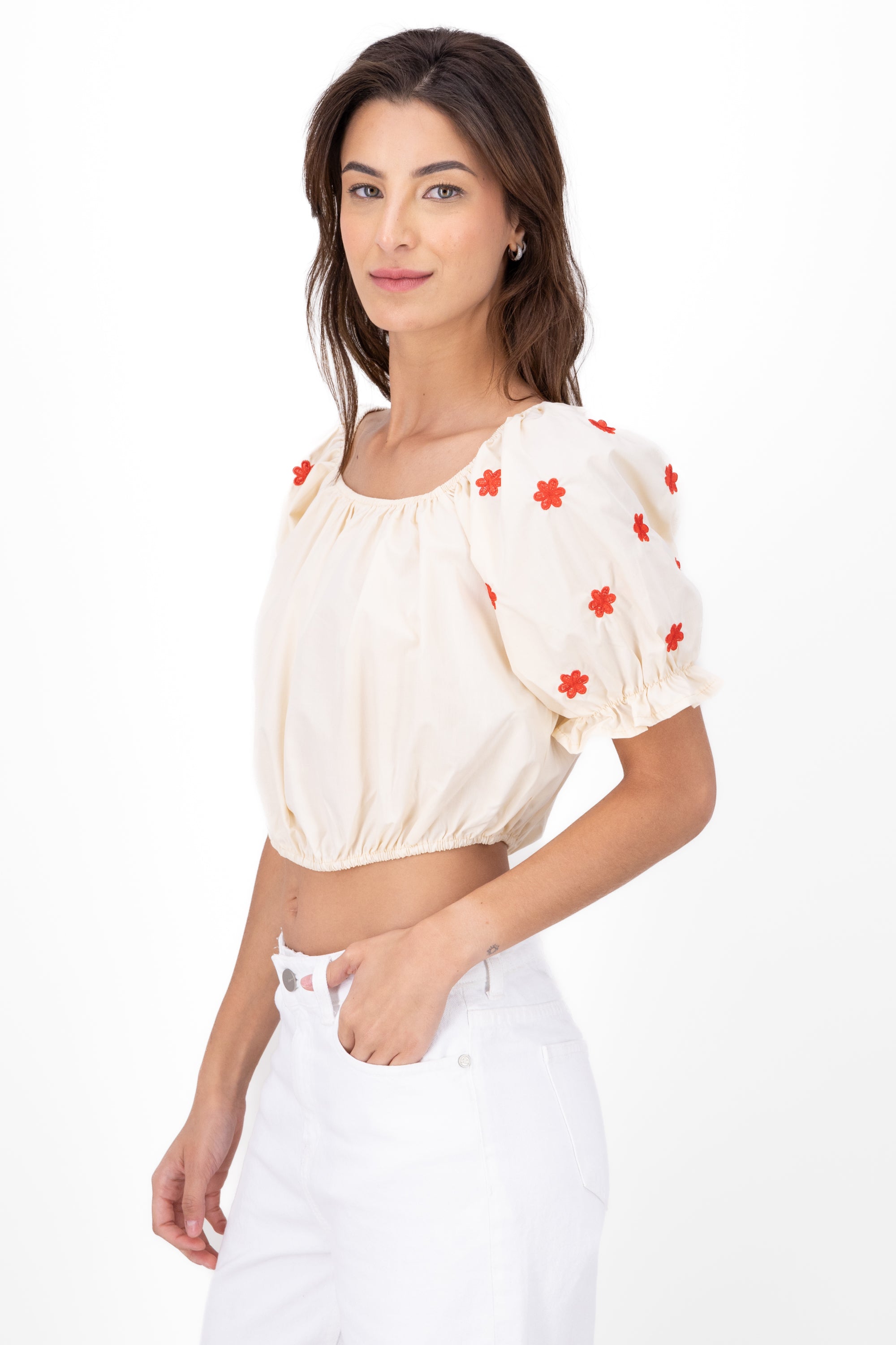 Manga Blouse Bulled Embroidery Detail BEIGE