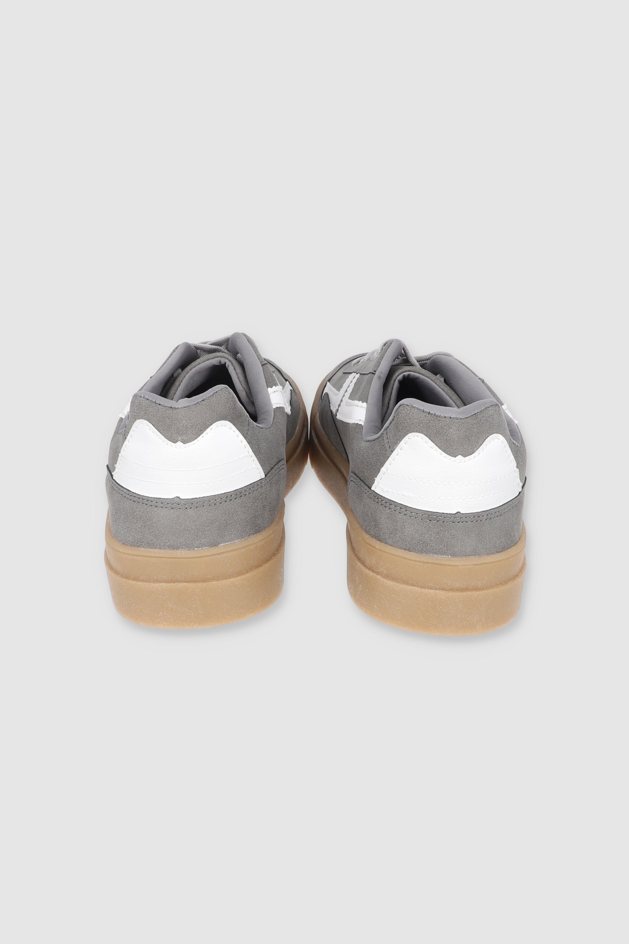 TENIS AMI CASUAL GRIS