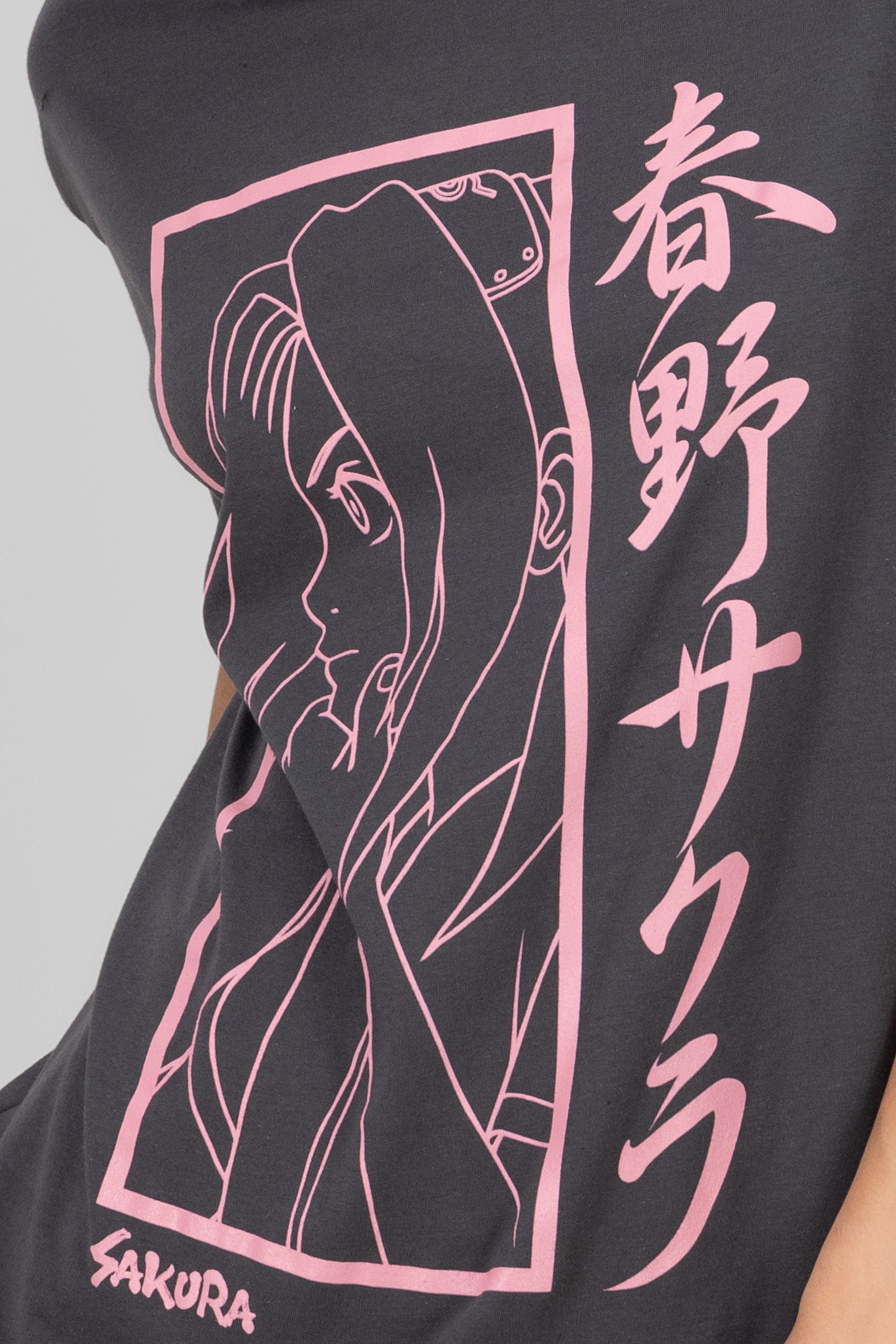 Playera naruto sakura NEGRO