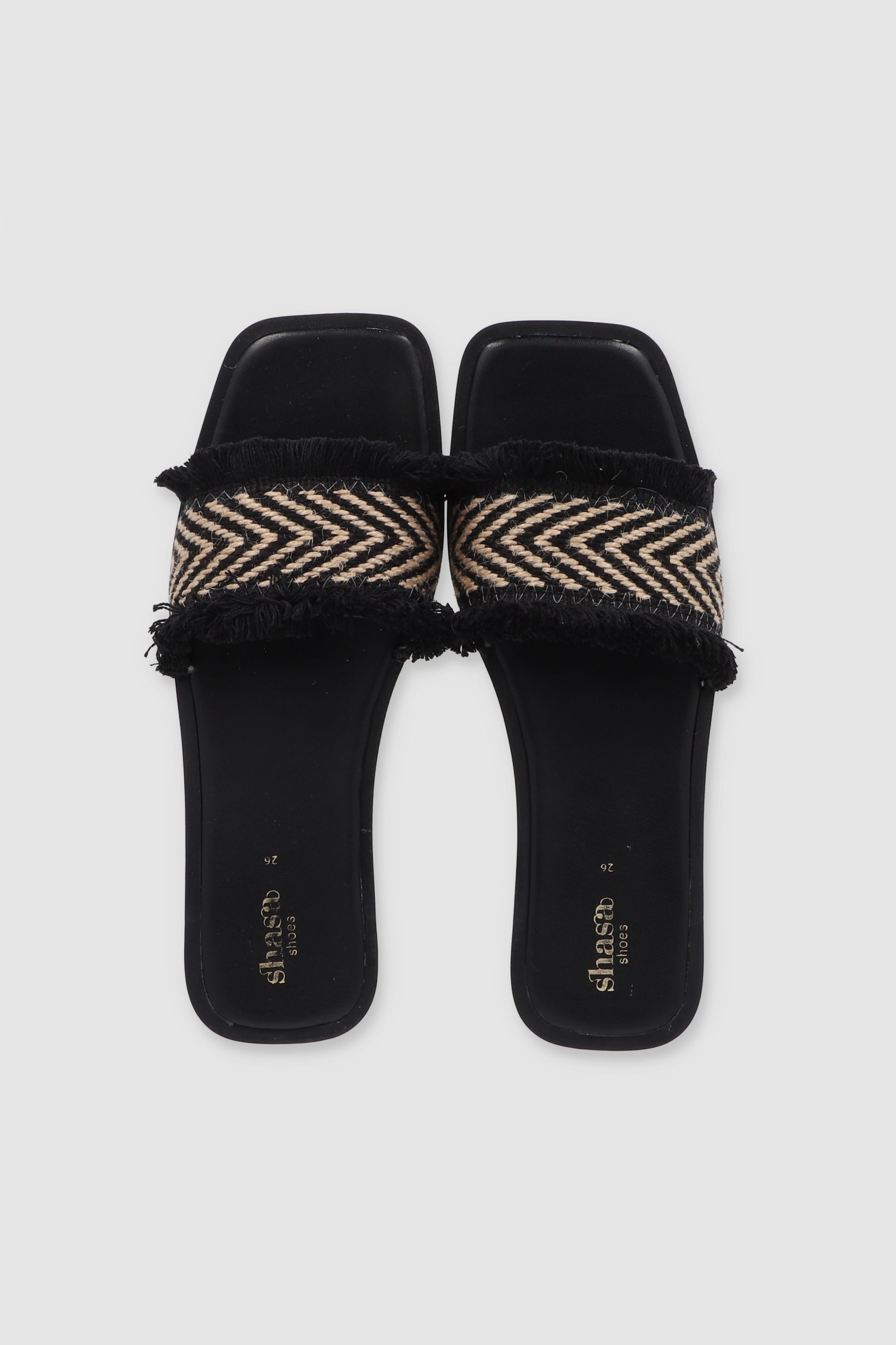 SANDALIA YUTE CHEVRON DESHILADA NEGRO