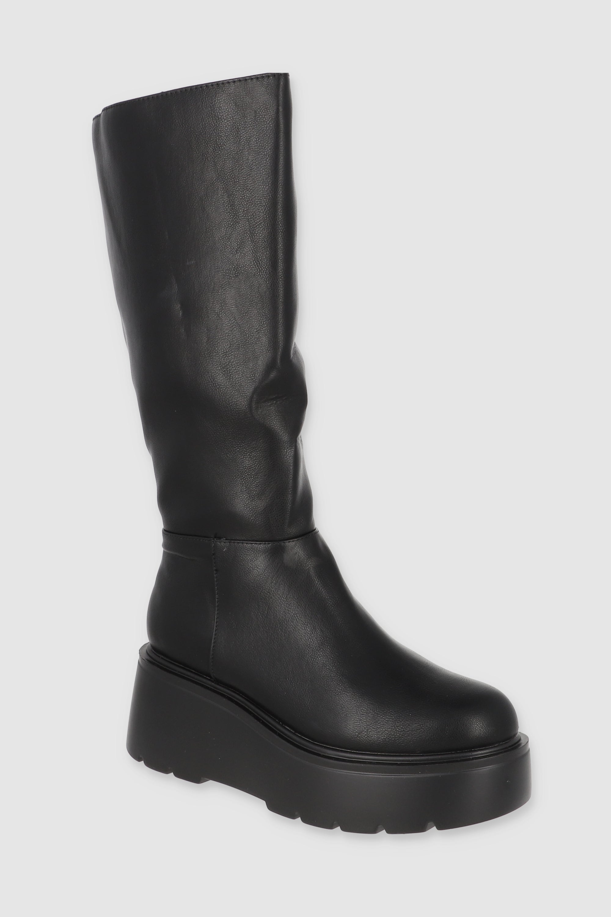 Bota estructurada suela track chunky NEGRO