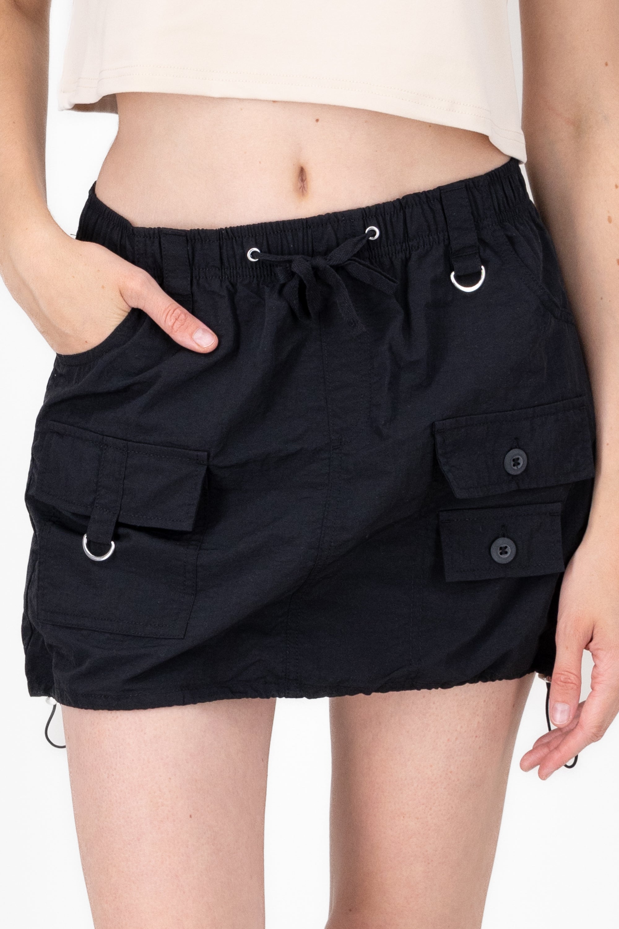 Short skirt type parachute c/jarretas BLACK