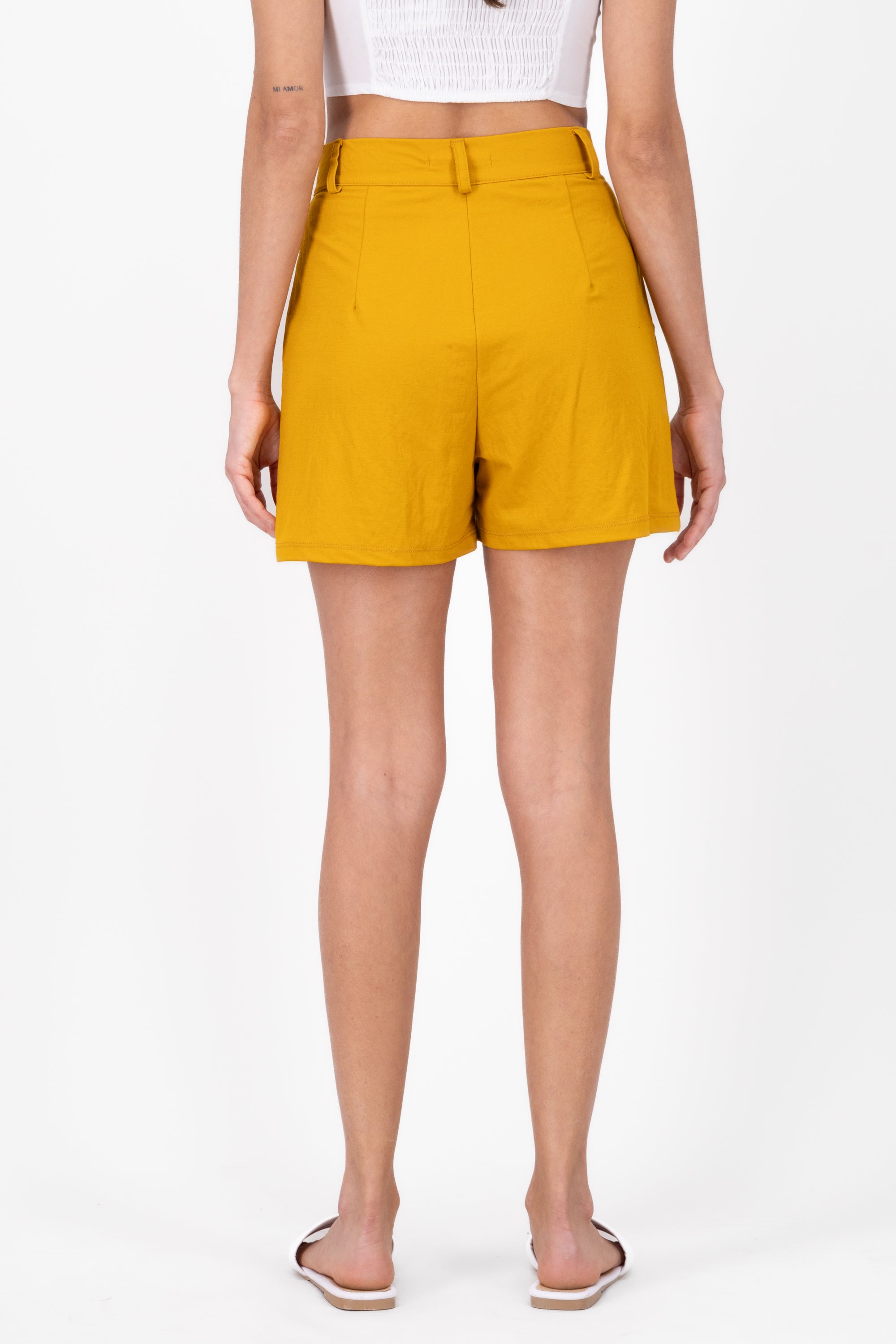 Short with bags MUSTARD