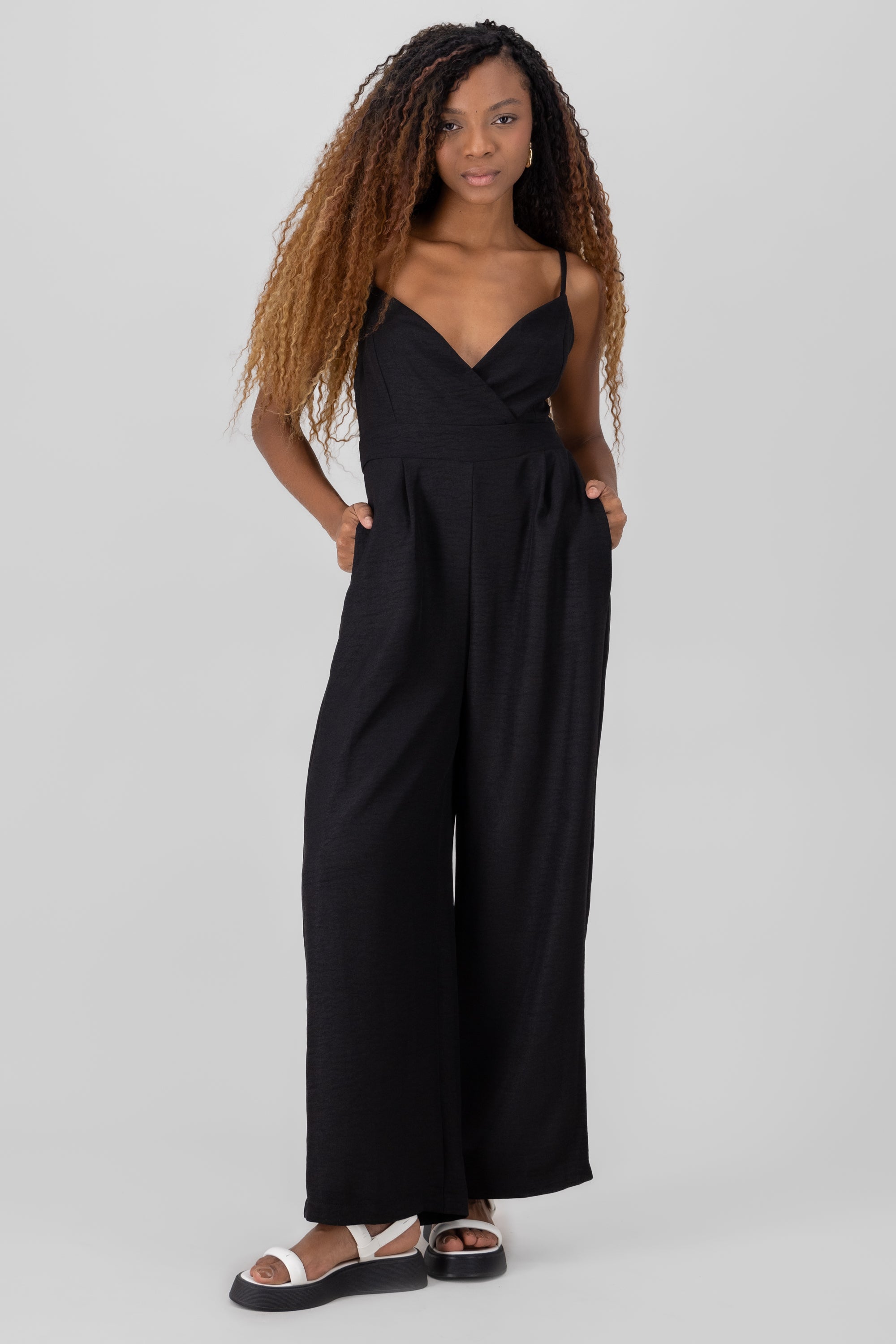 JUMPSUIT AMPLIO NEGRO