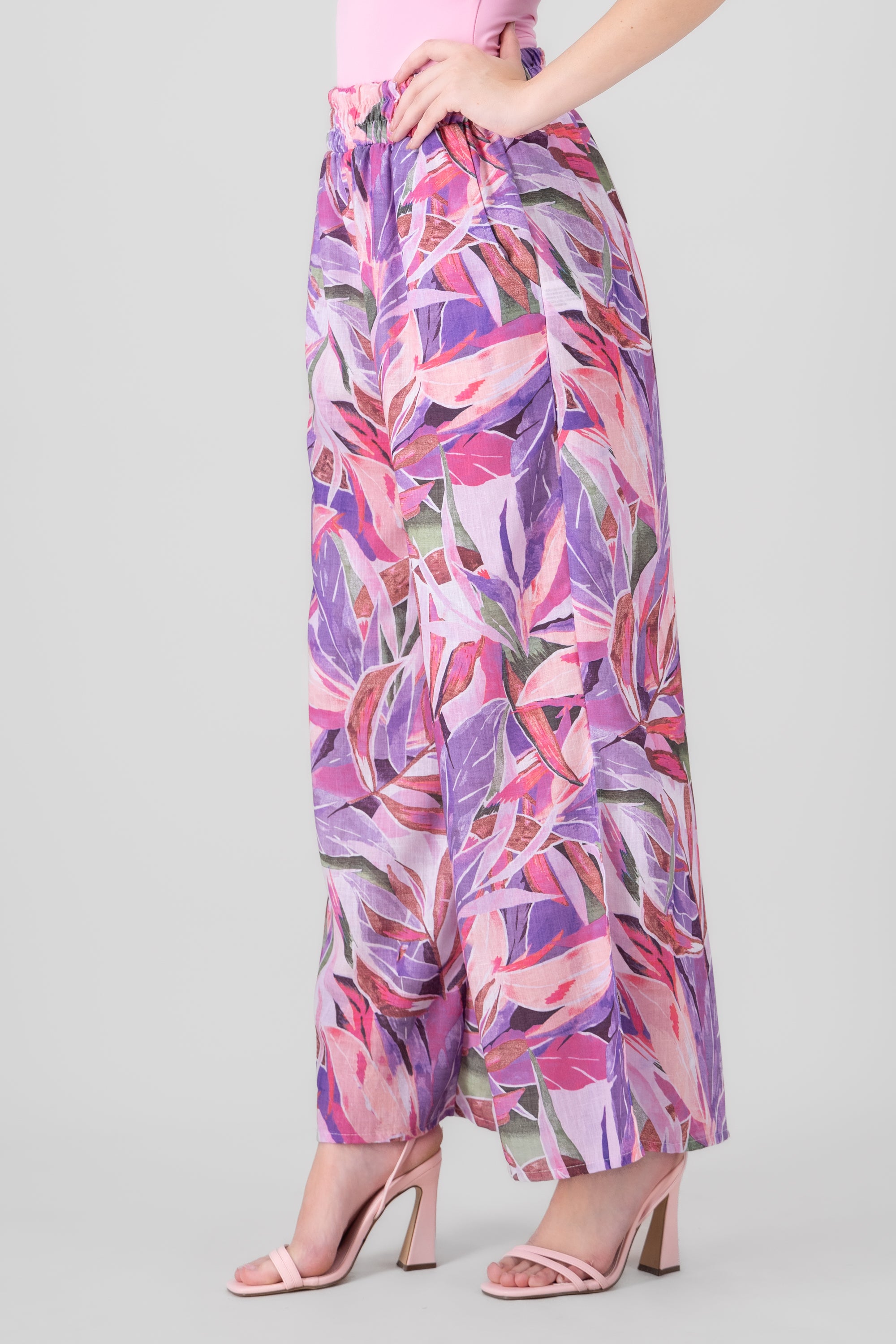 Pantalon ligero estampado tropical con resorte Hyp MORADO COMBO