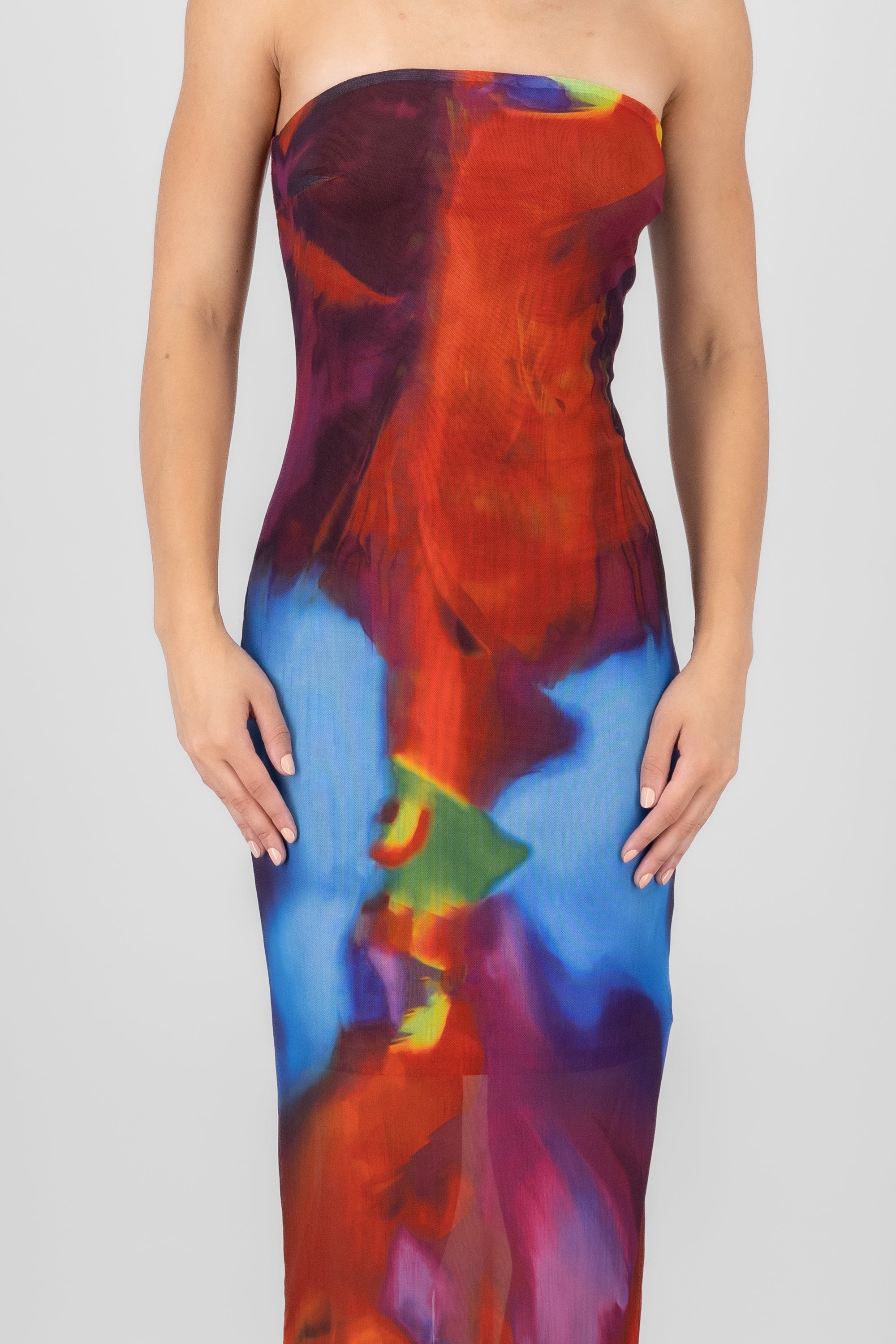 VESTIDO STRAPLESS DEGRADO MULTICOLOR