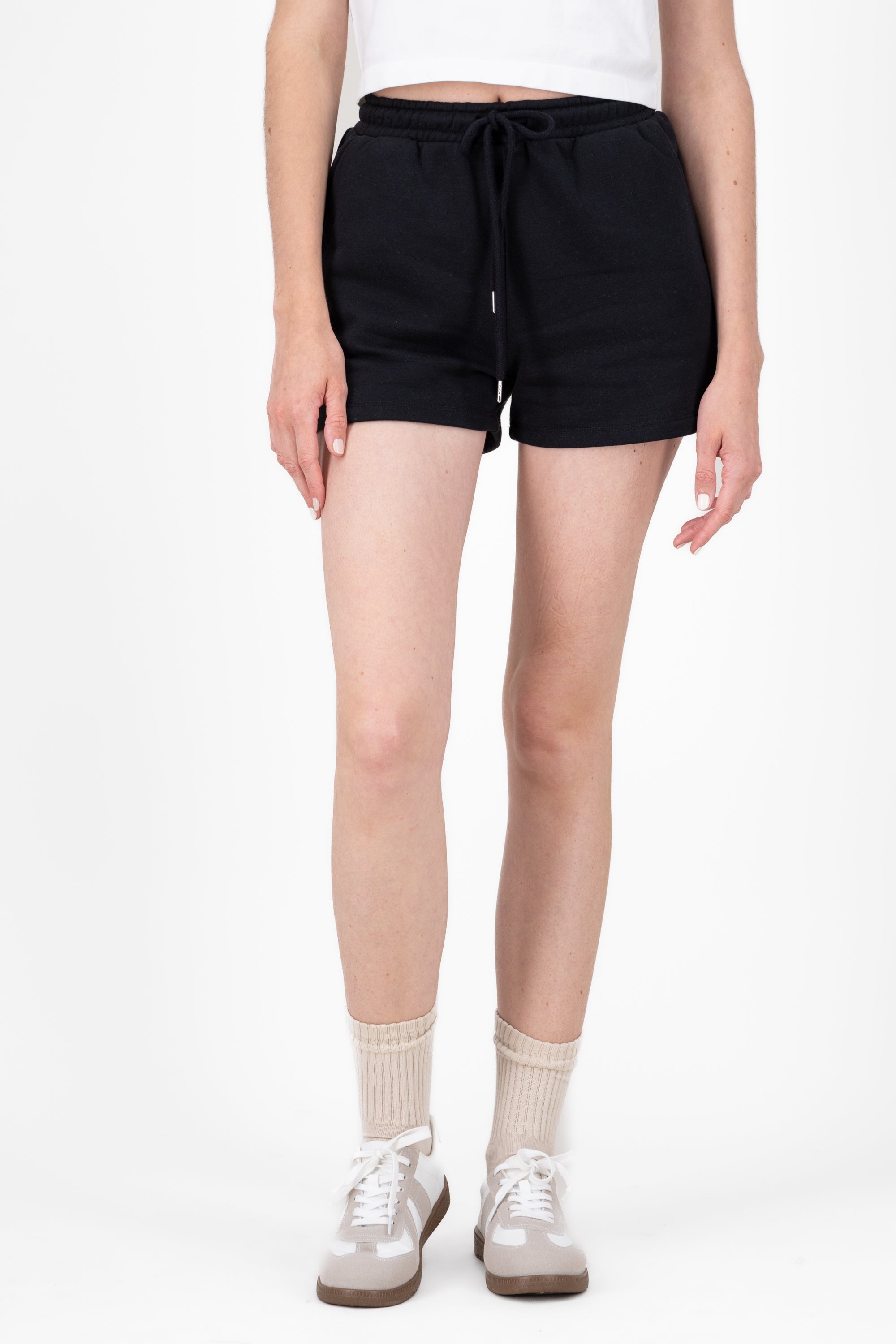 Shorts afelpados cortos NEGRO