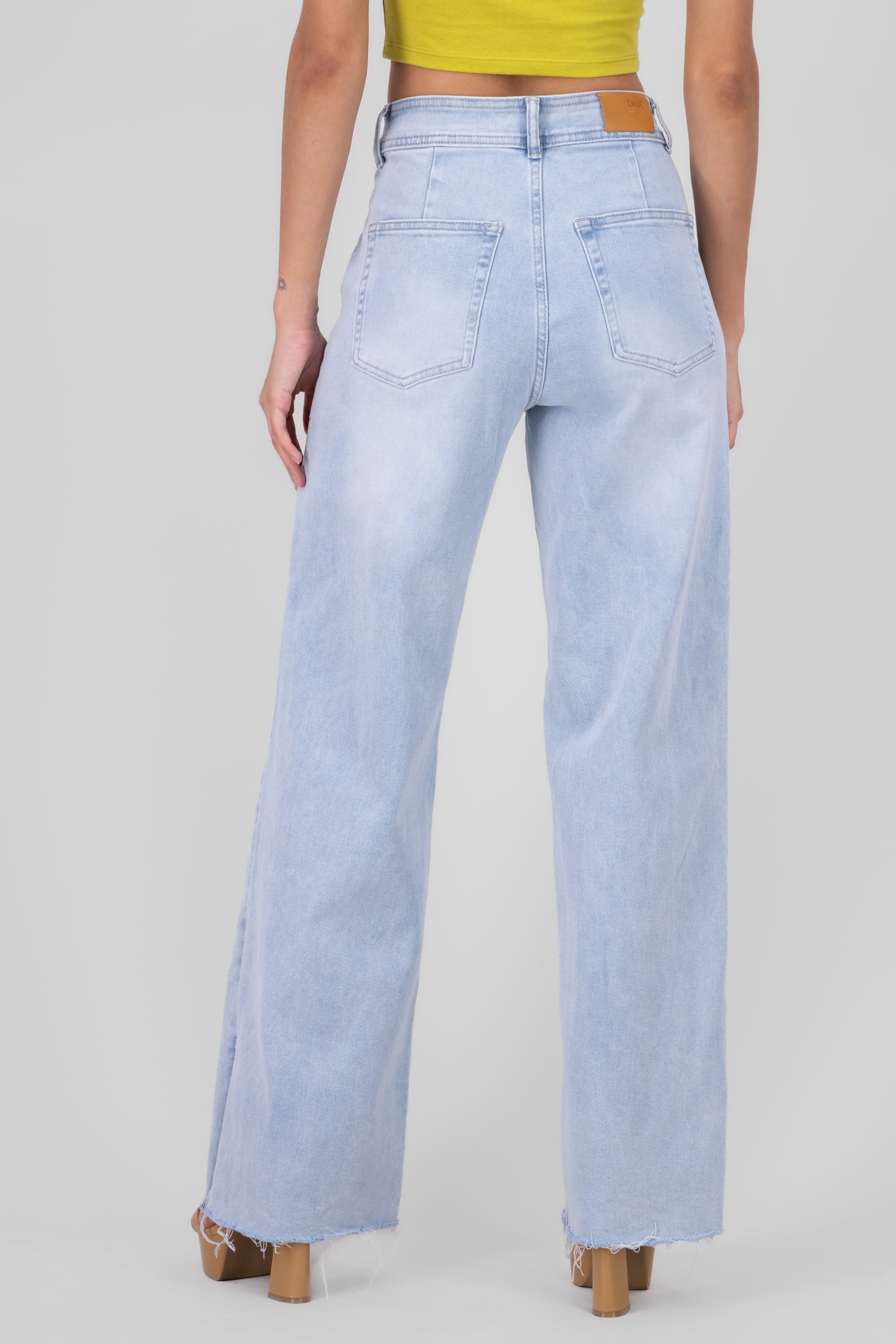 Straight Jeans 2 Bags with openings Light Wash