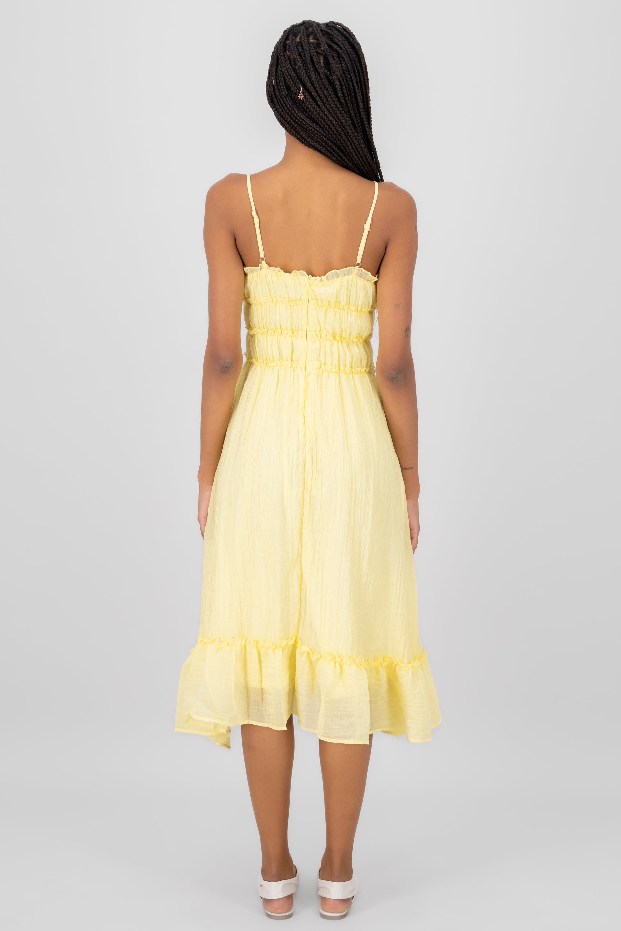 Vestido midi con mini olanes tela con textura AMARILLO