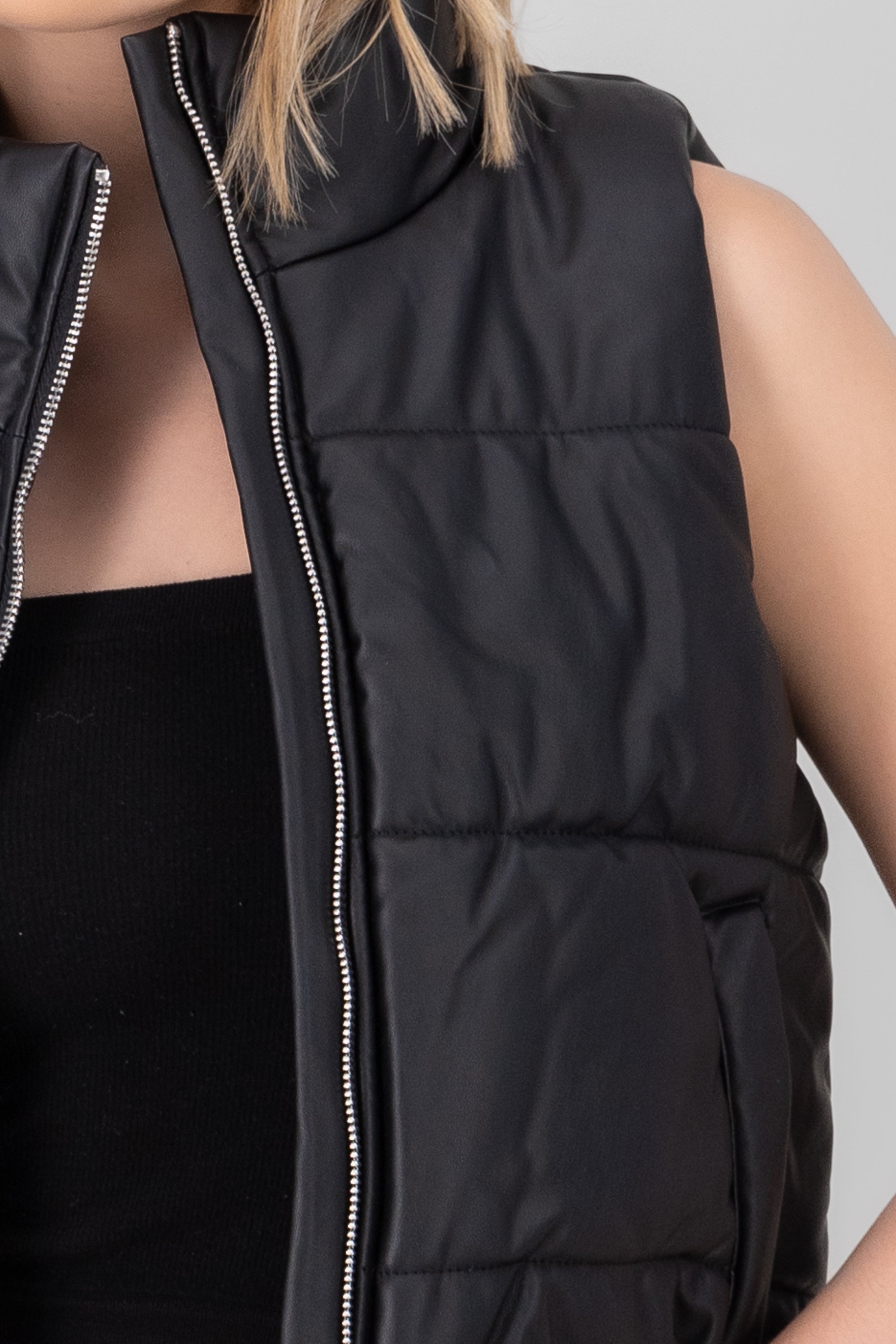 SLOT SLOT CAPTATIATED VILE BLACK