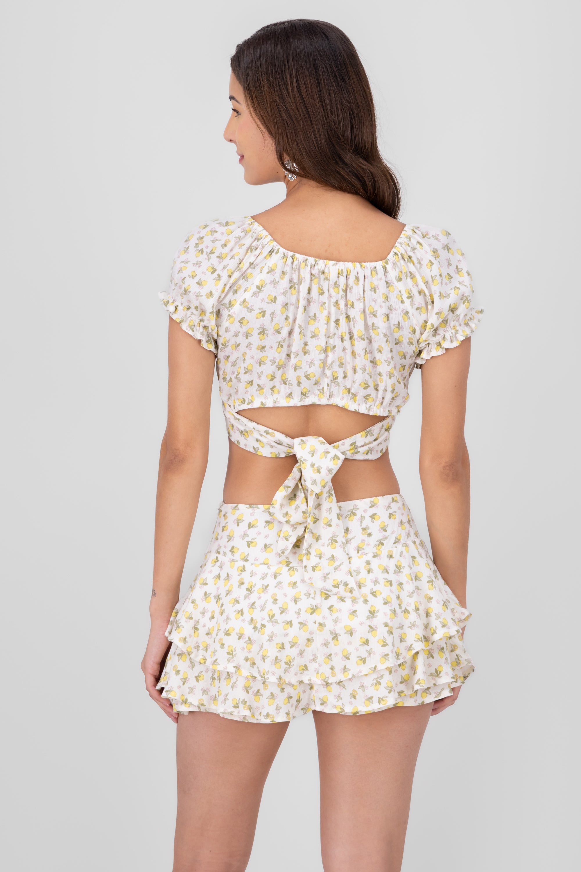 Blusa mnaga abullonada detalle liston estampada AMARILLO COMBO