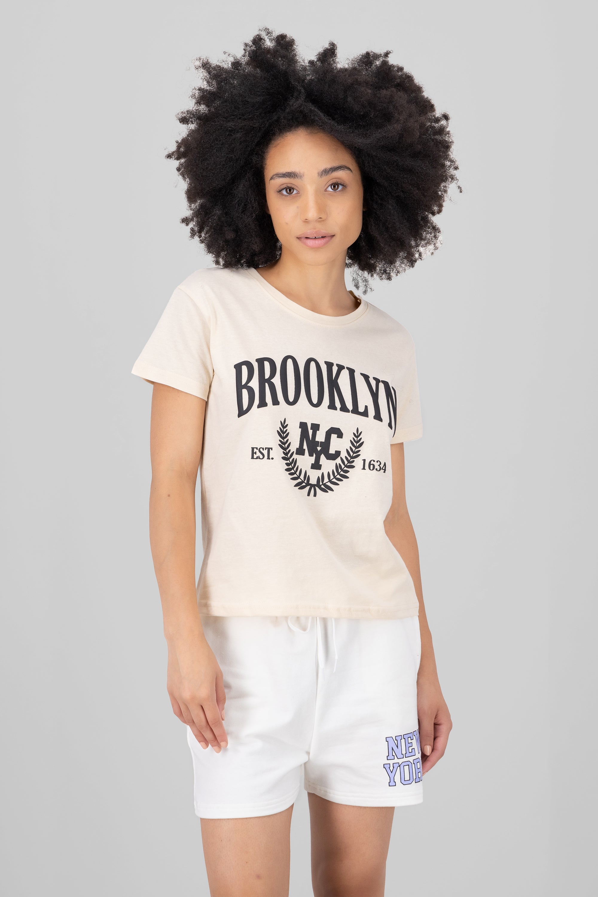 playera estampado brooklyn BEIGE