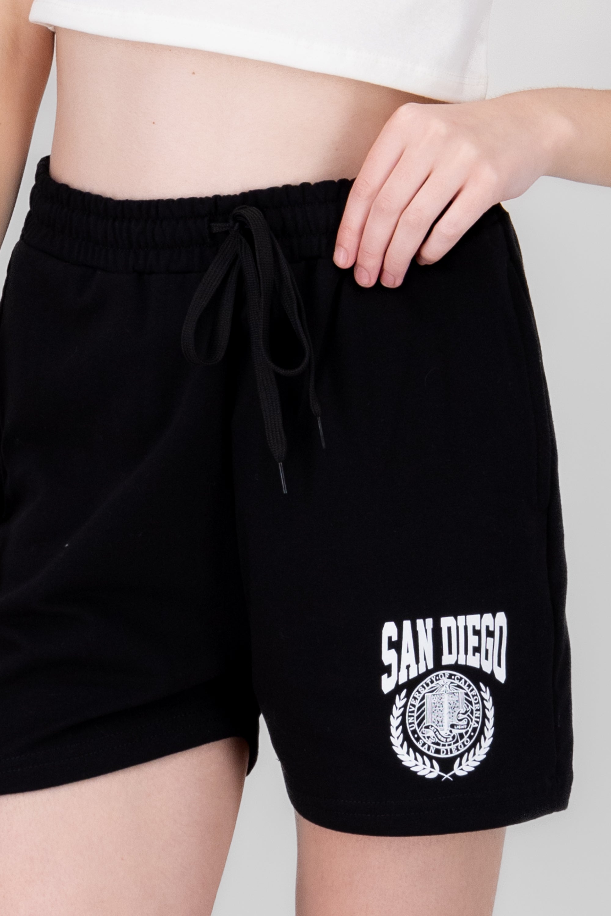 Short estampado san diego NEGRO