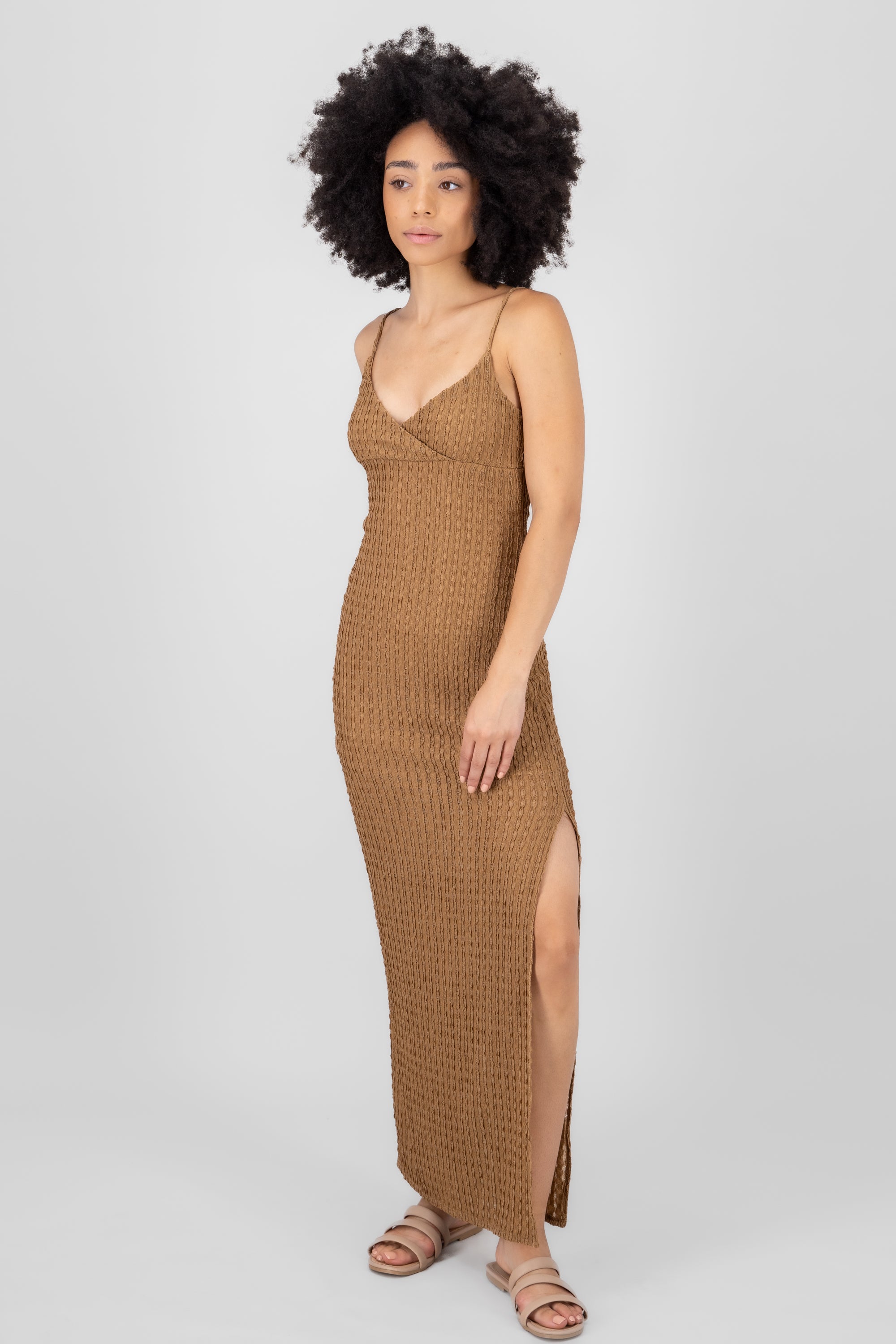 Vestido maxi textura KHAKI