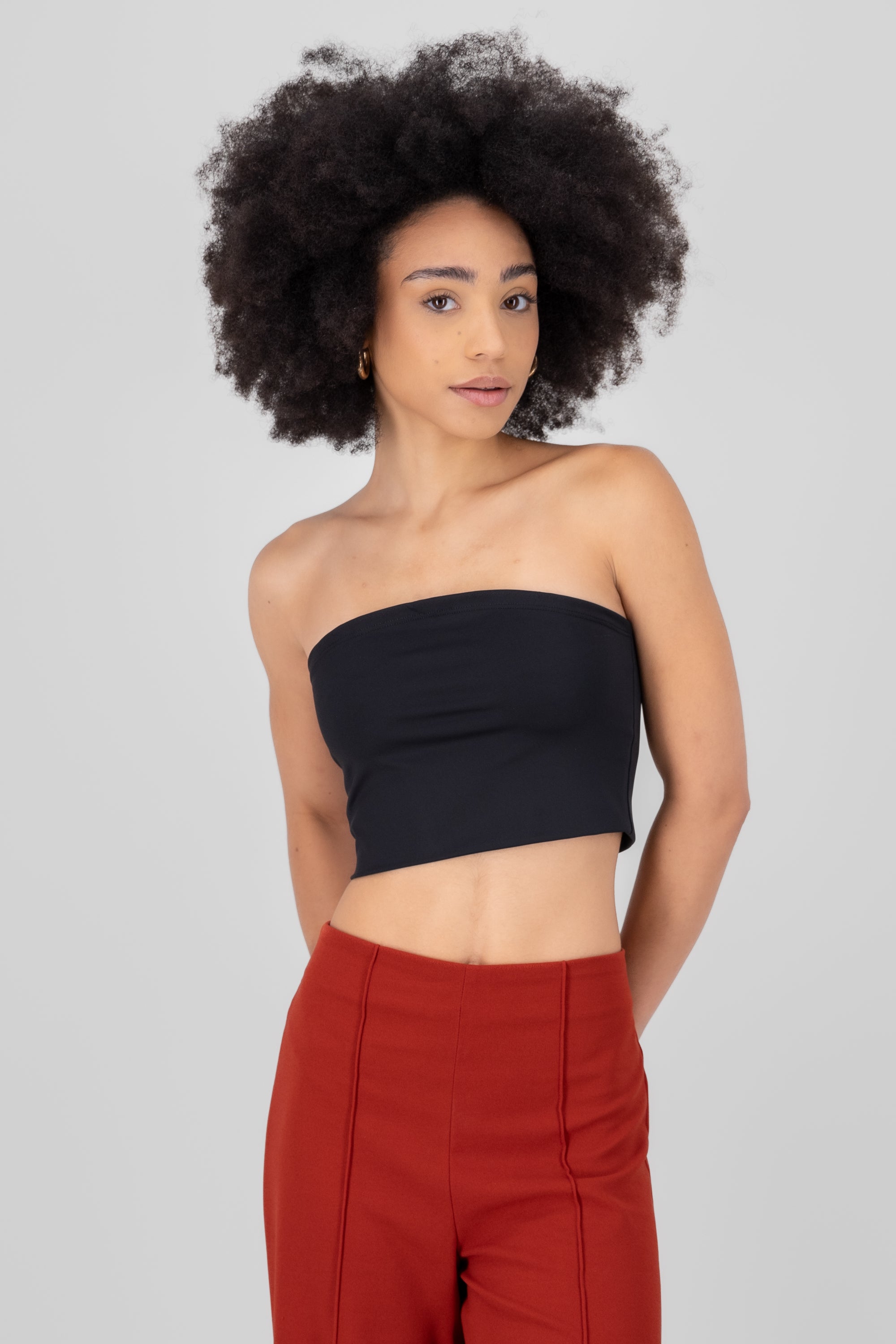 Top strapless drapeado NEGRO