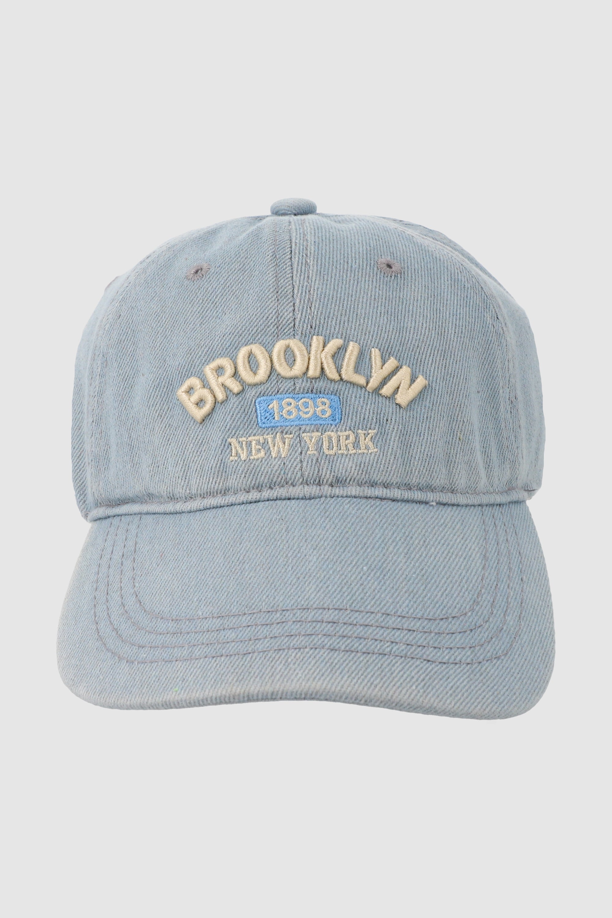 Brooklyn Catra Light Wash