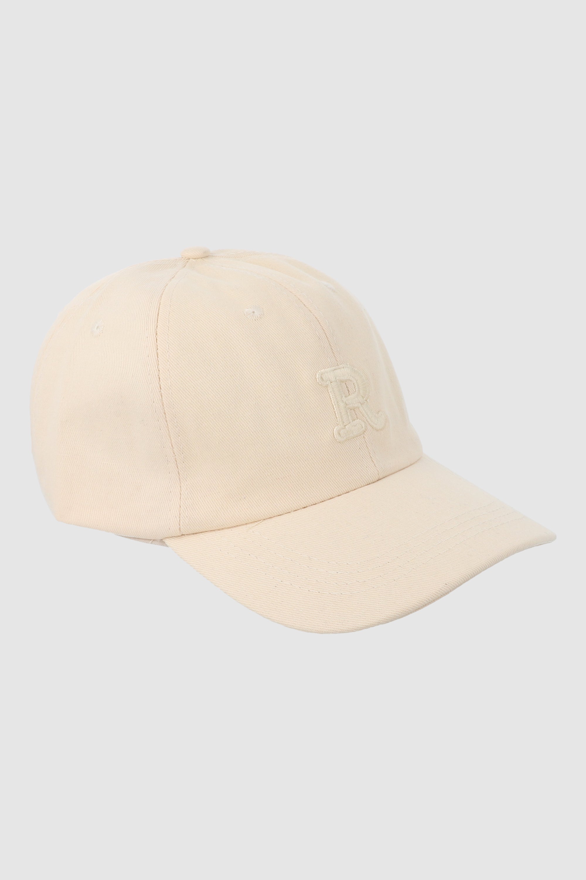 Gorra sencilla letra R BEIGE