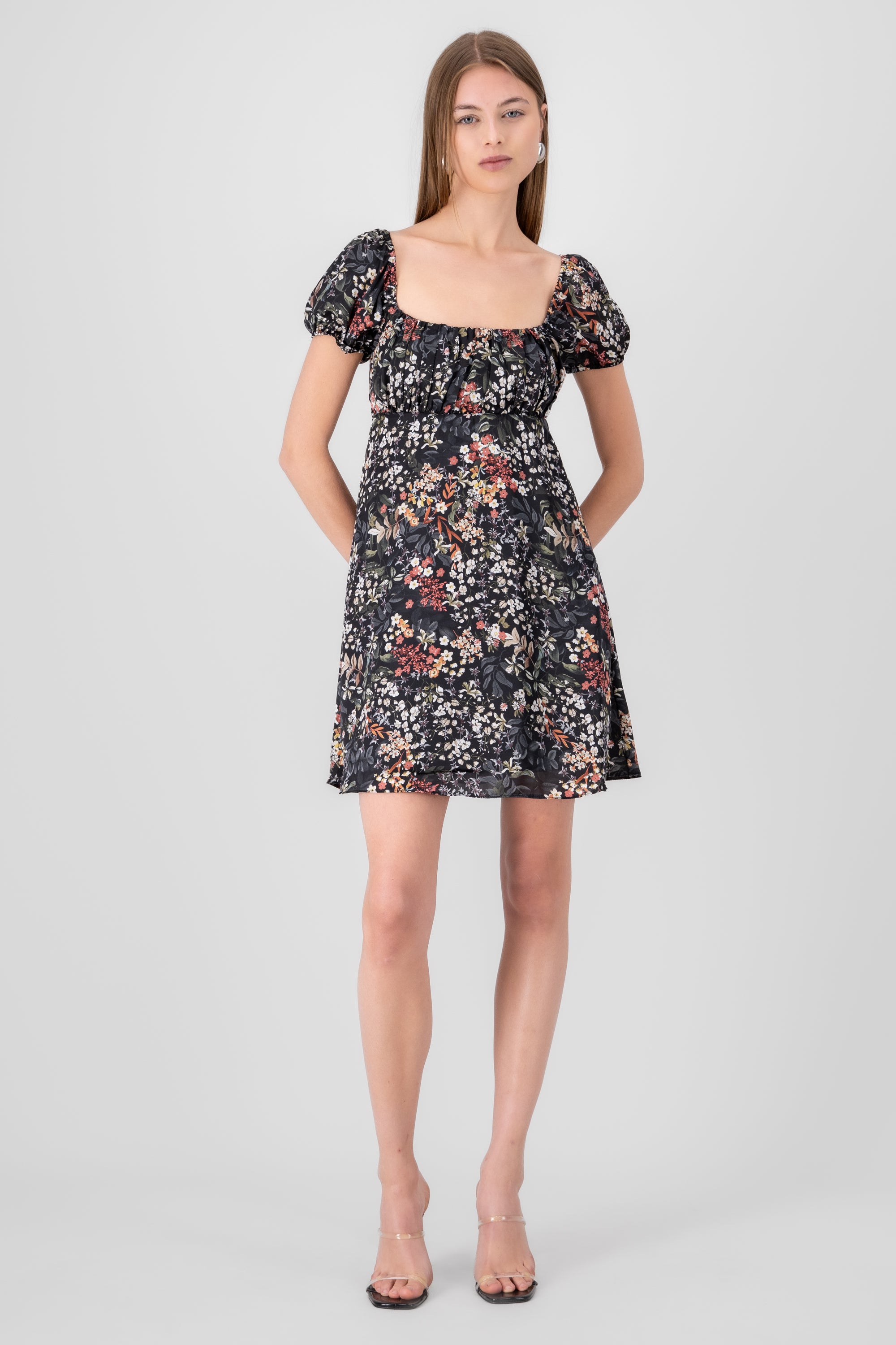 Vestido mini manga abullonada estampado flores NEGRO COMBO