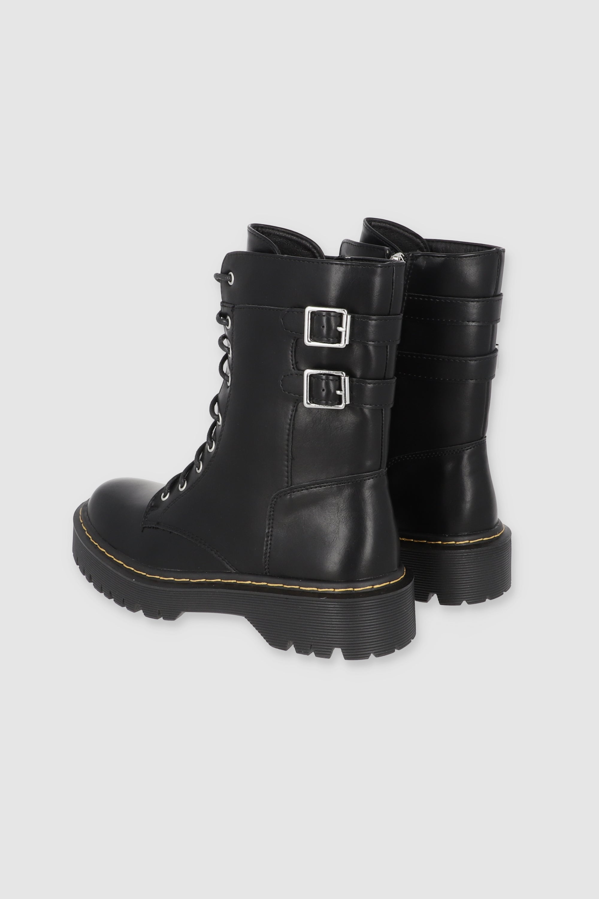 BOTA COMBAT HEBILLAS NEGRO