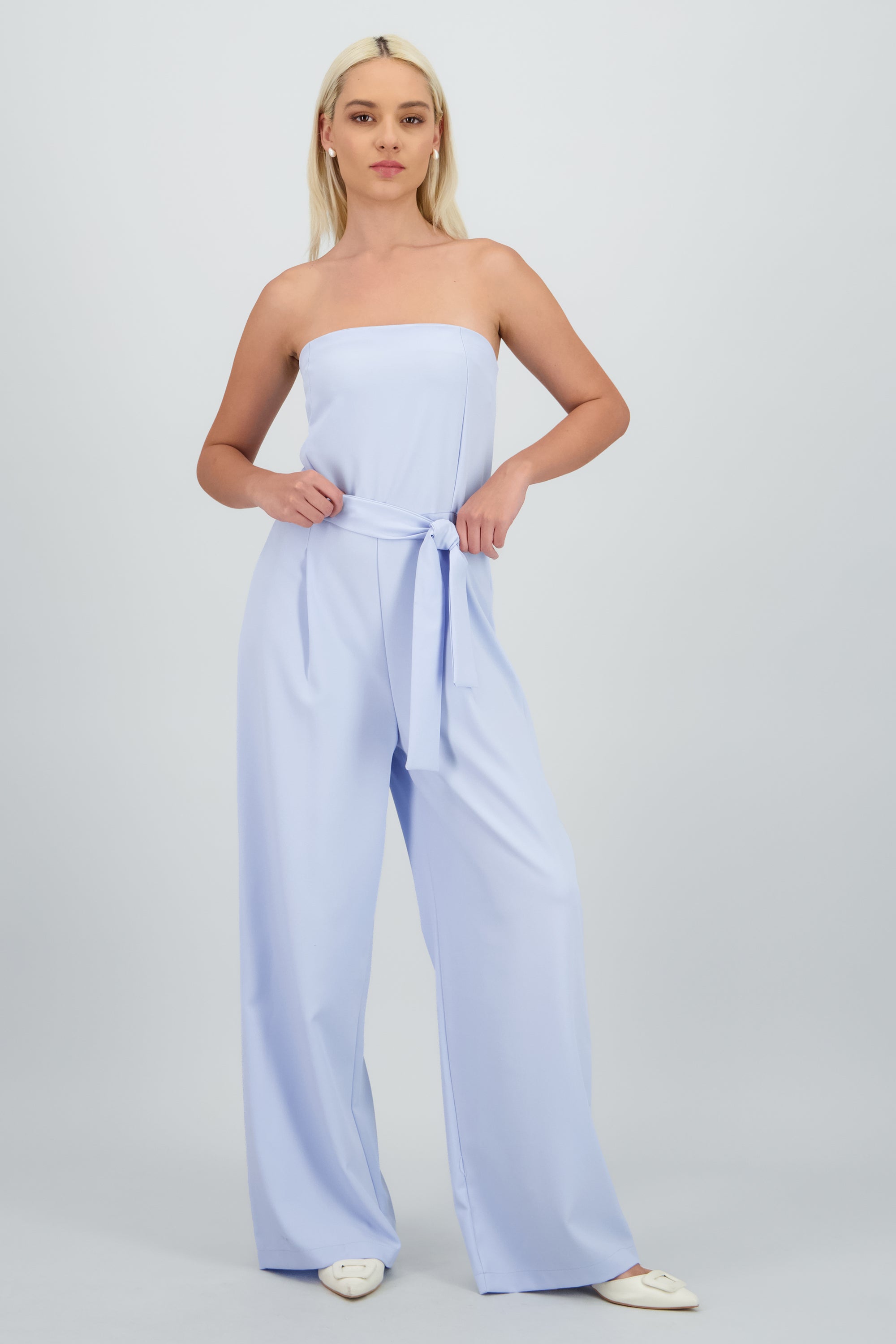Jumpsuit strapless sastreado AZUL PASTEL
