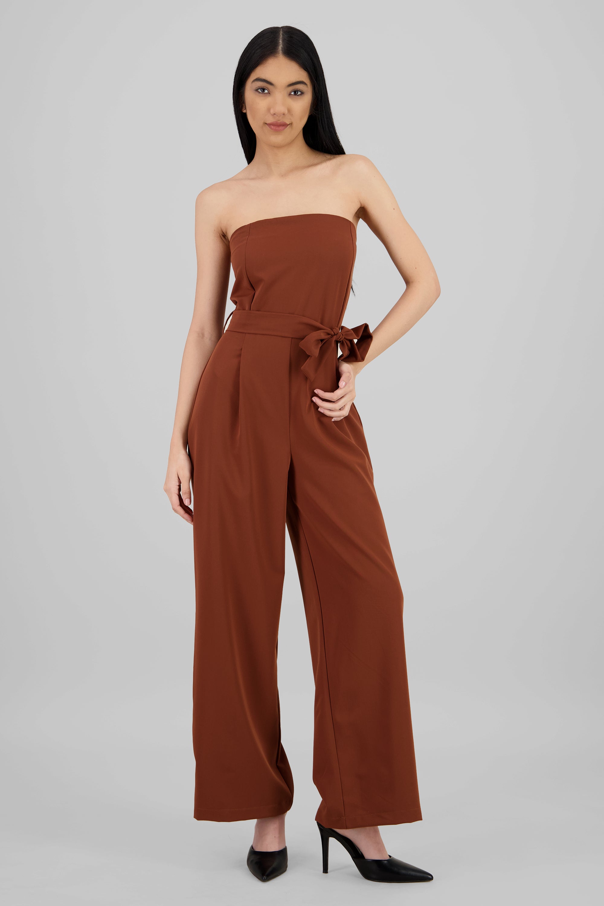 Jumpsuit strapless sastreado CHOCOLATE