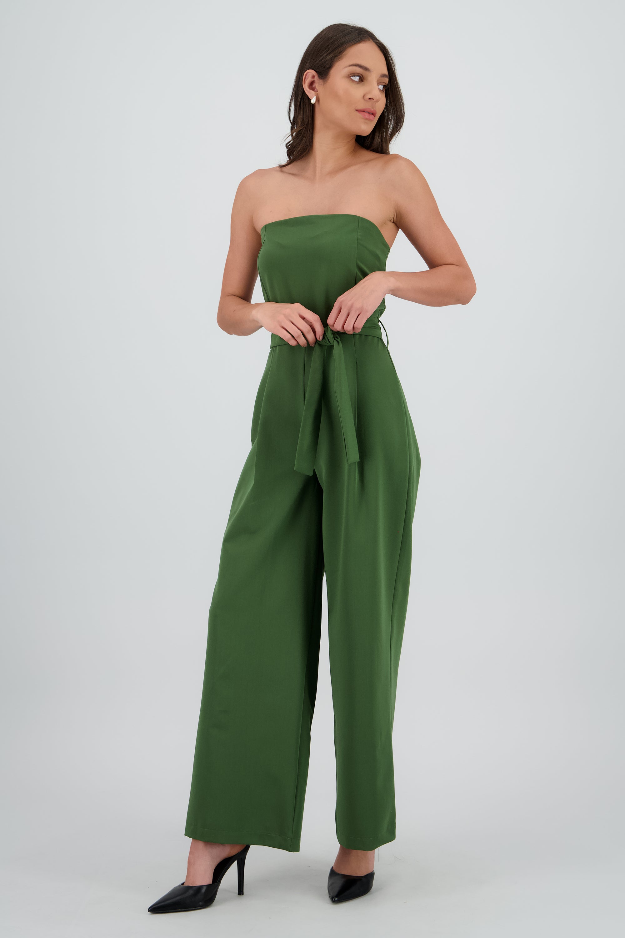 Jumpsuit strapless sastreado VERDE
