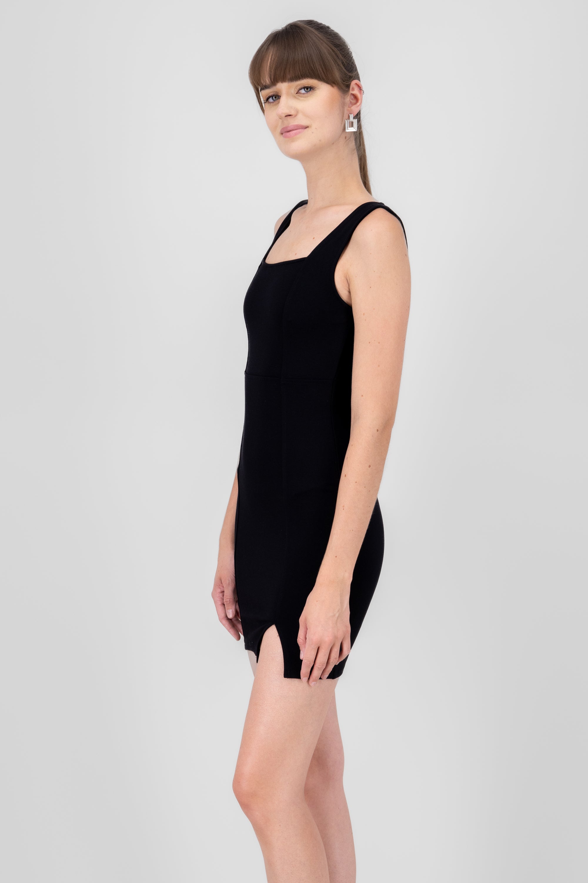 MINI SQUARE MINI DRESS BLACK