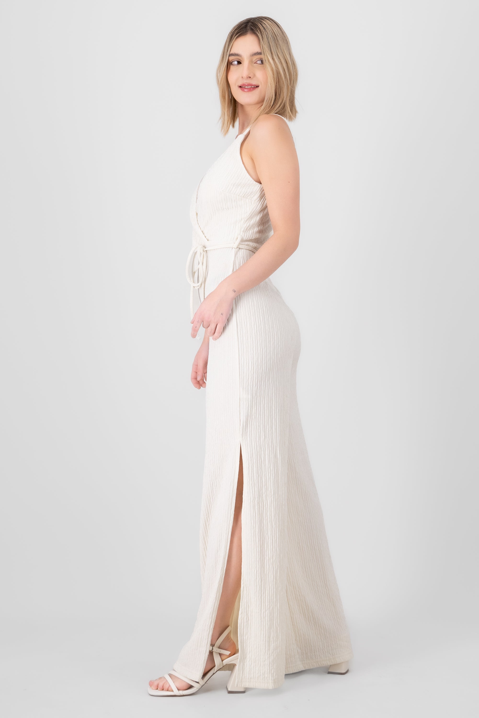 Jumpsuit liso con textura CREMA