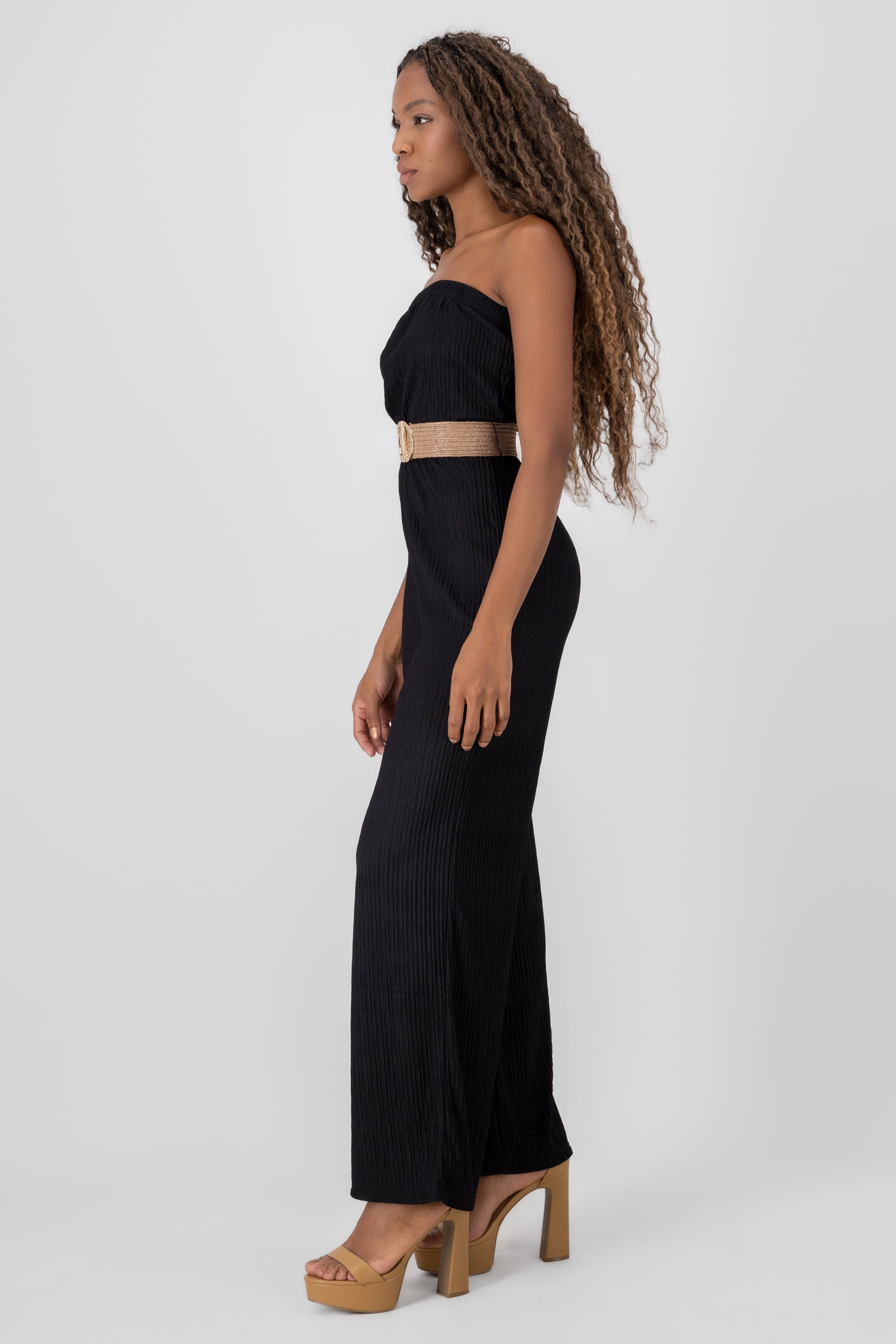 Jumpsuit con cinturon textura NEGRO COMBO