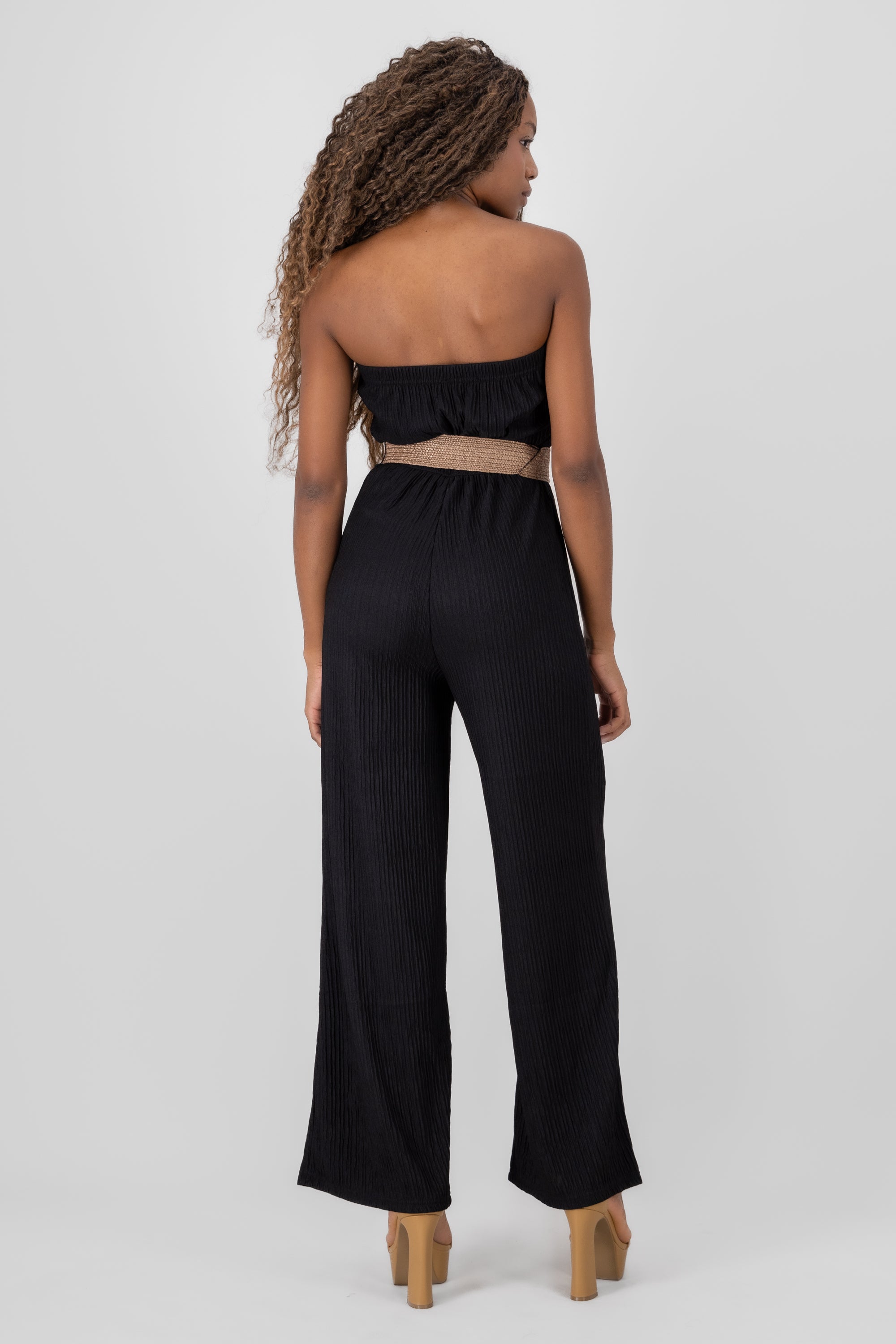 Jumpsuit con cinturon textura NEGRO COMBO