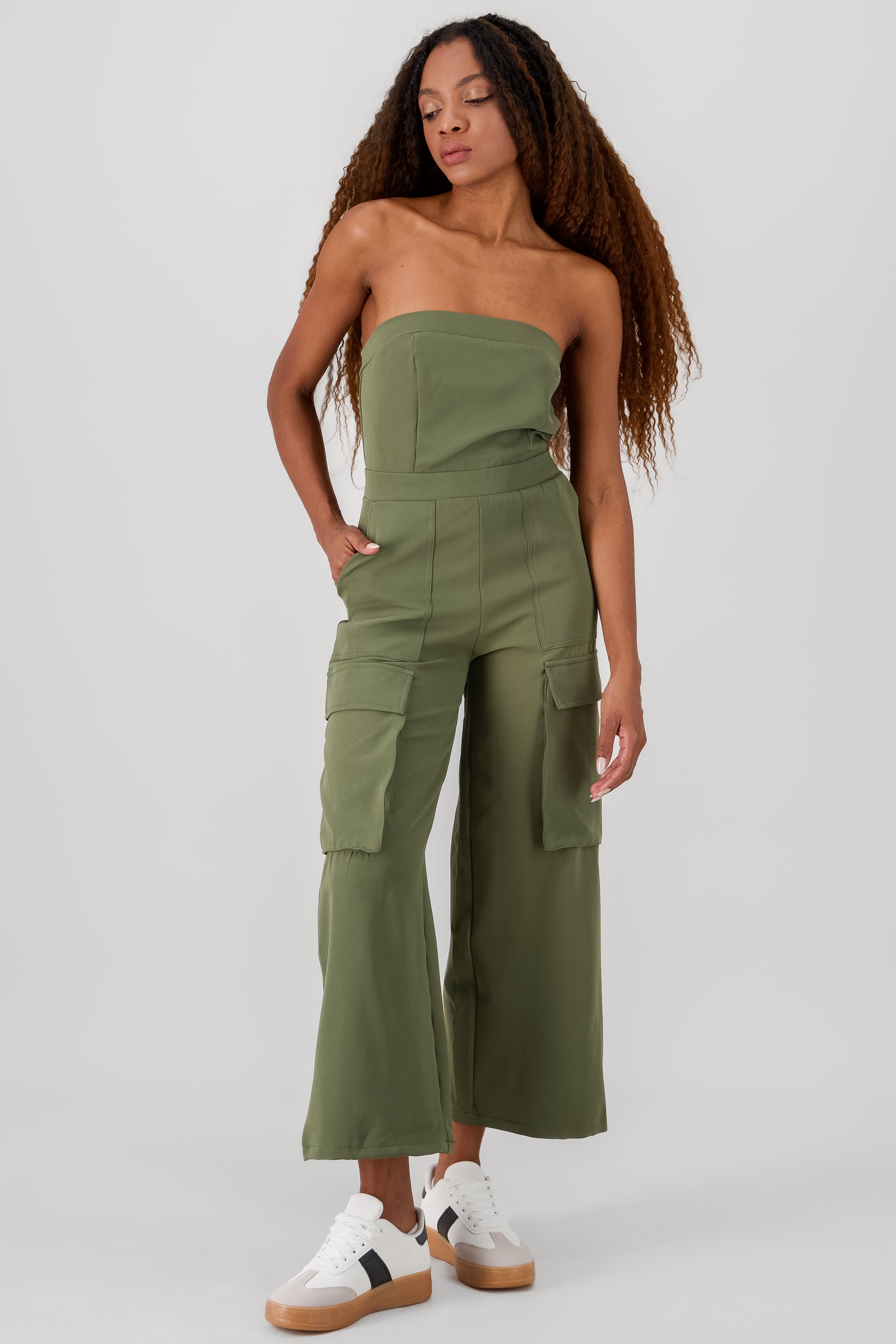 Jumpsuit strapless bolsas cargo OLIVO