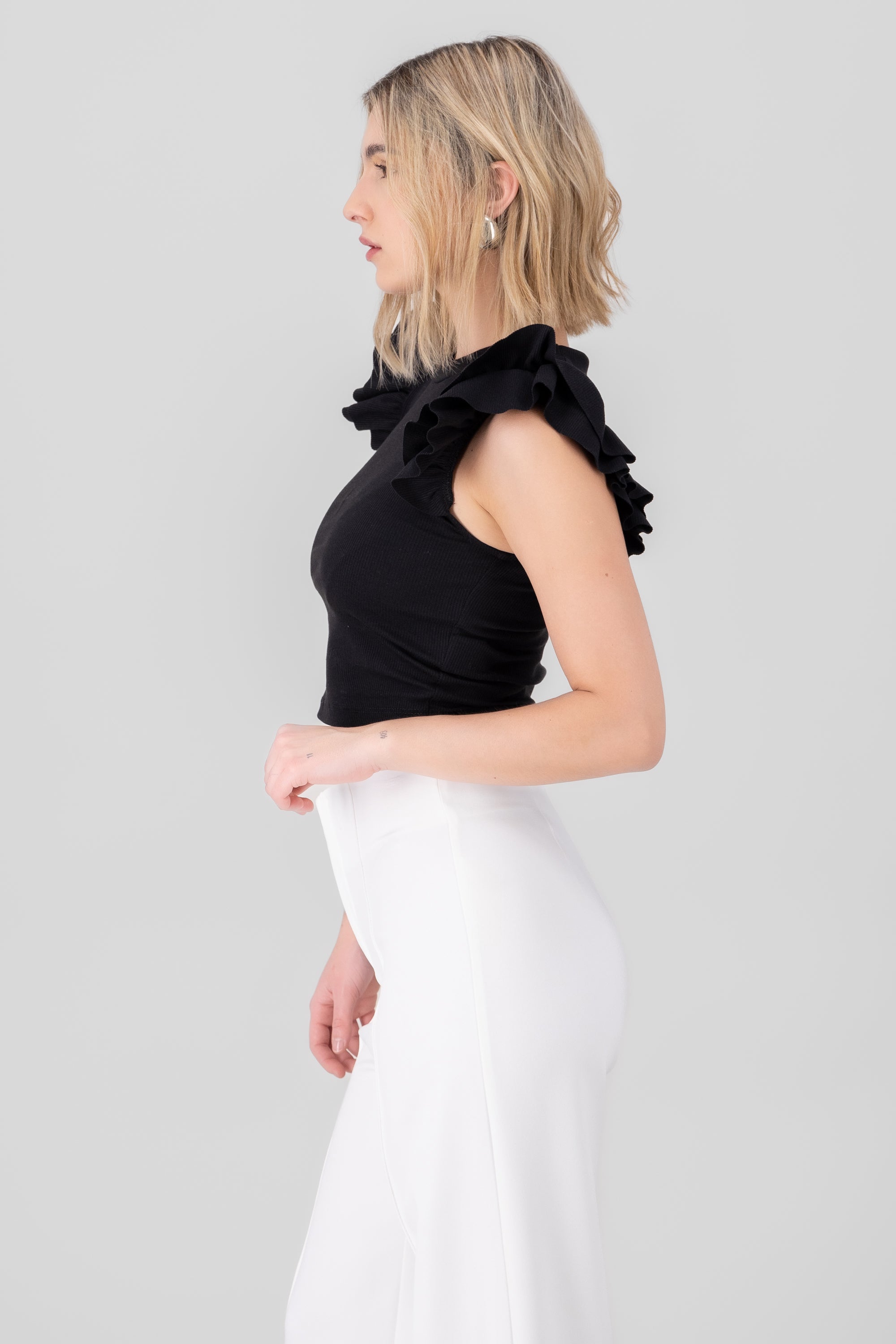 Top Rib Manga Olanes BLACK