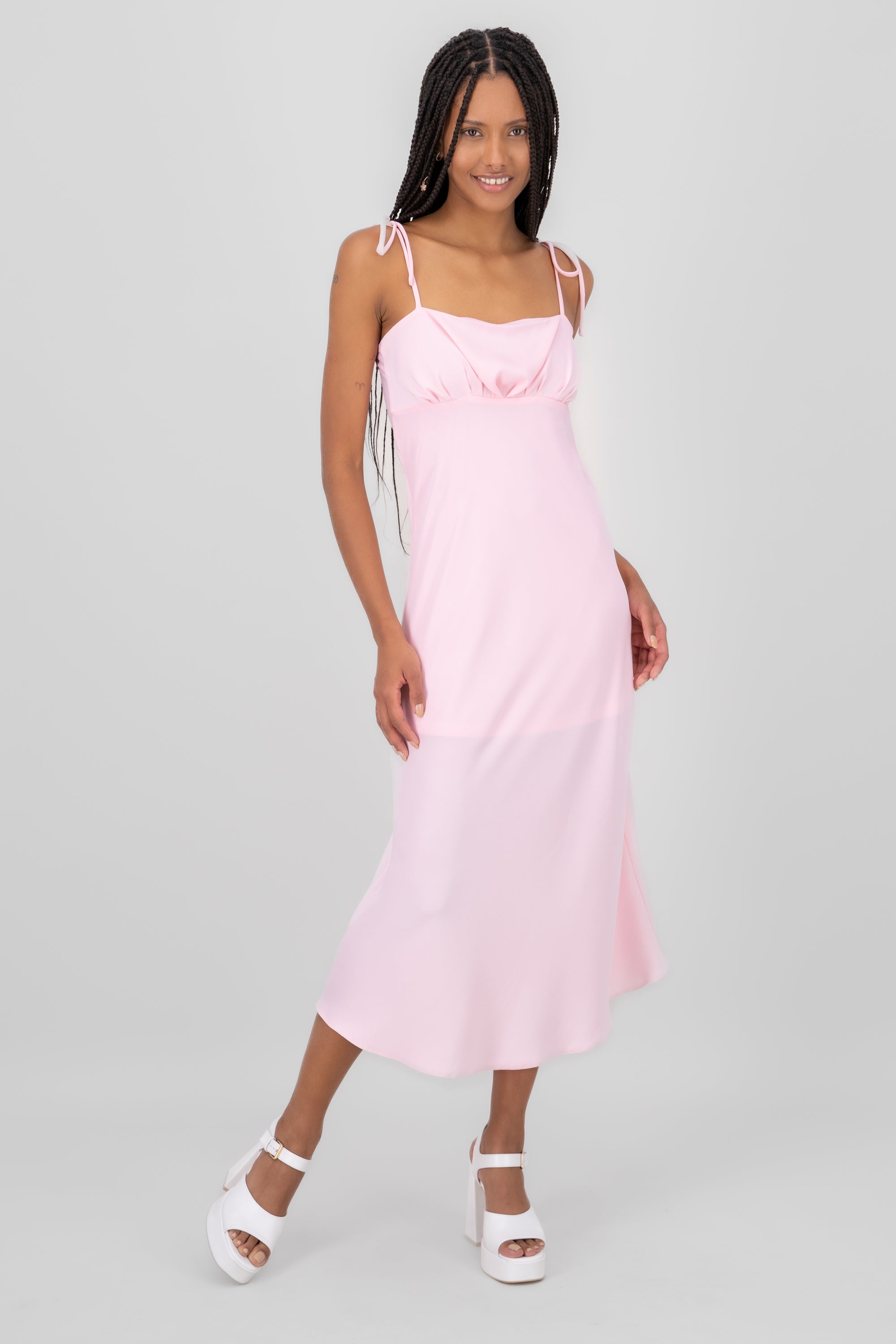 Vestido satinado liso ROSA PASTEL