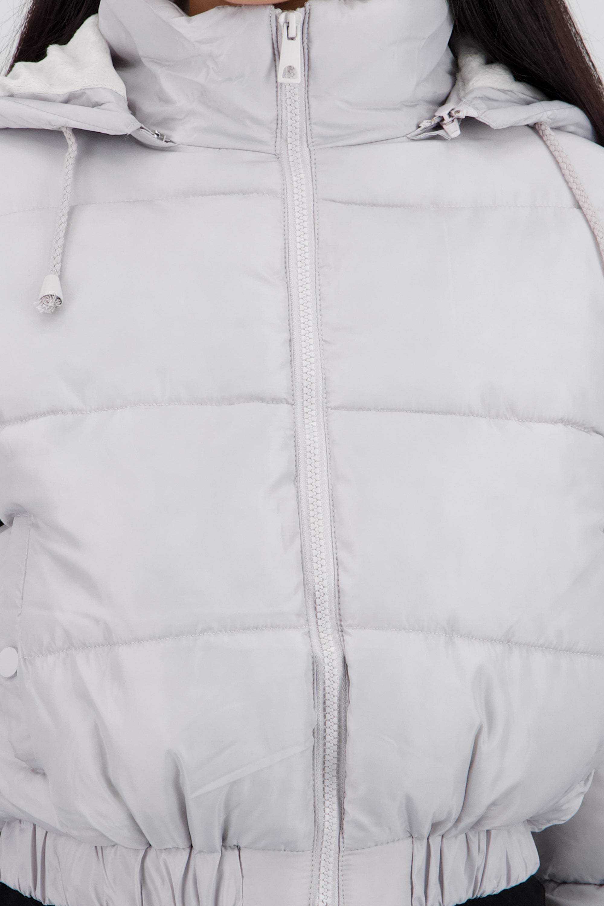 Chamarra puffer gorro GRIS CLARO